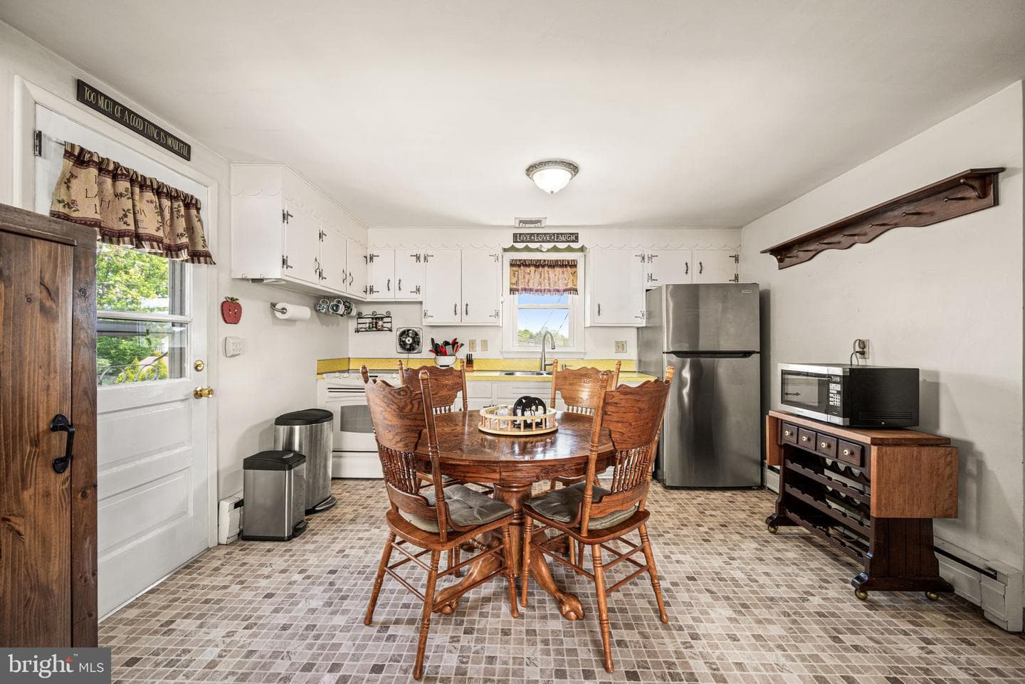 496 Spring Street photo 8