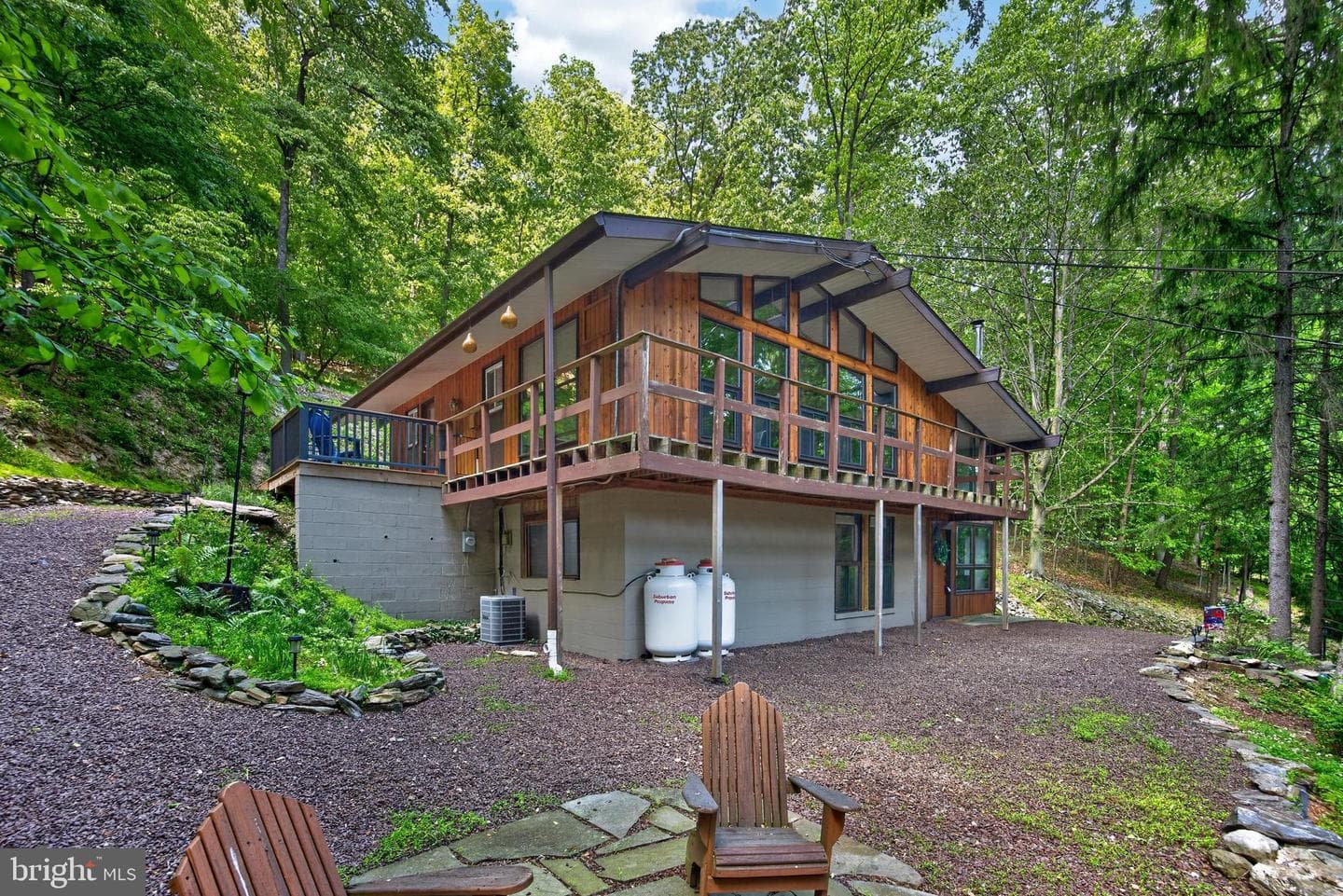 302 Gypsy Lane photo 8