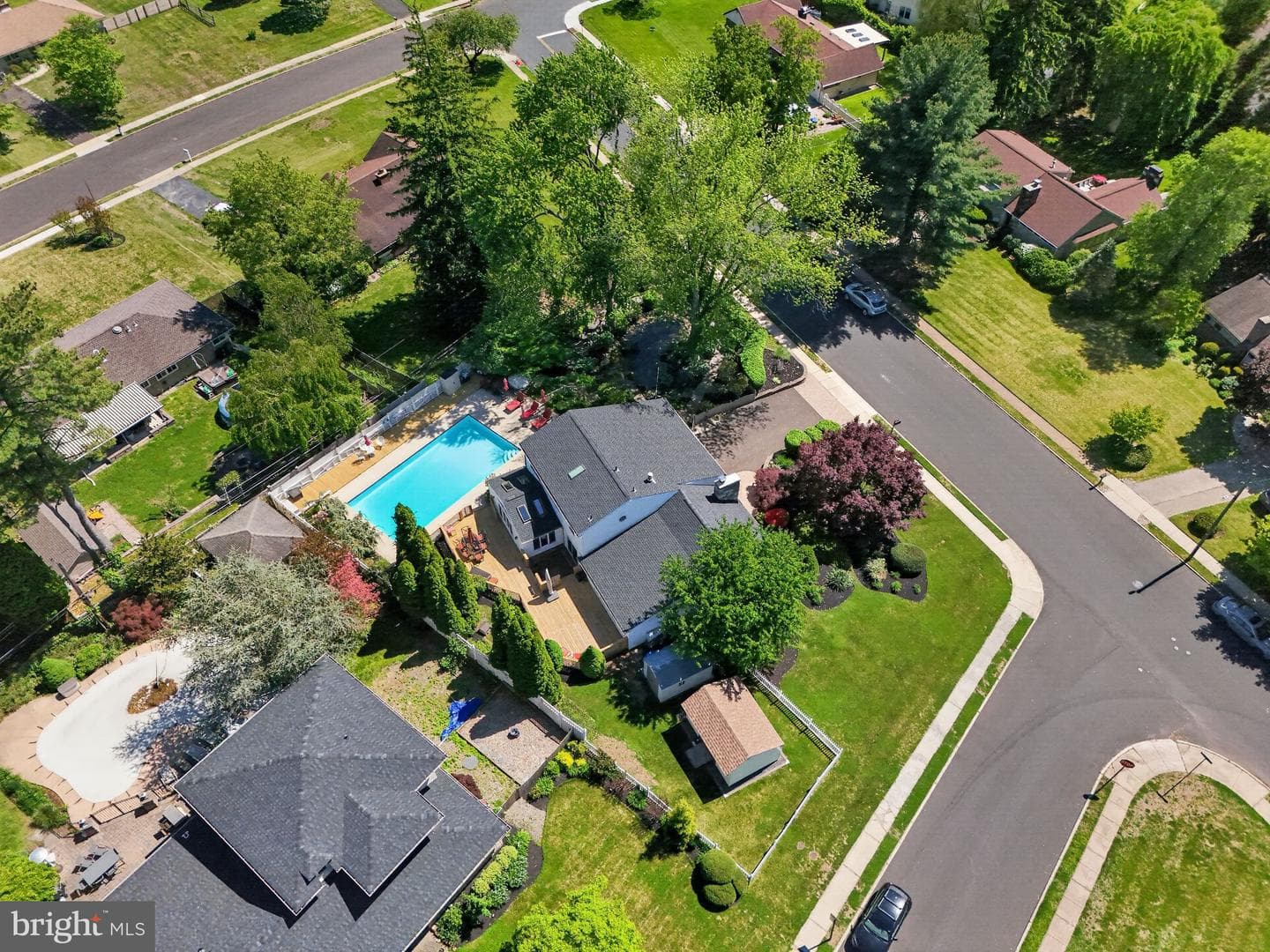821 Beverly Road photo 34