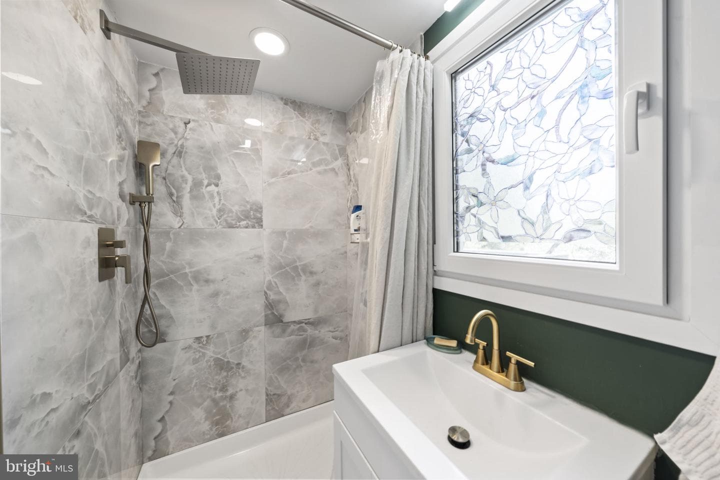 2549 W Church Road photo 20