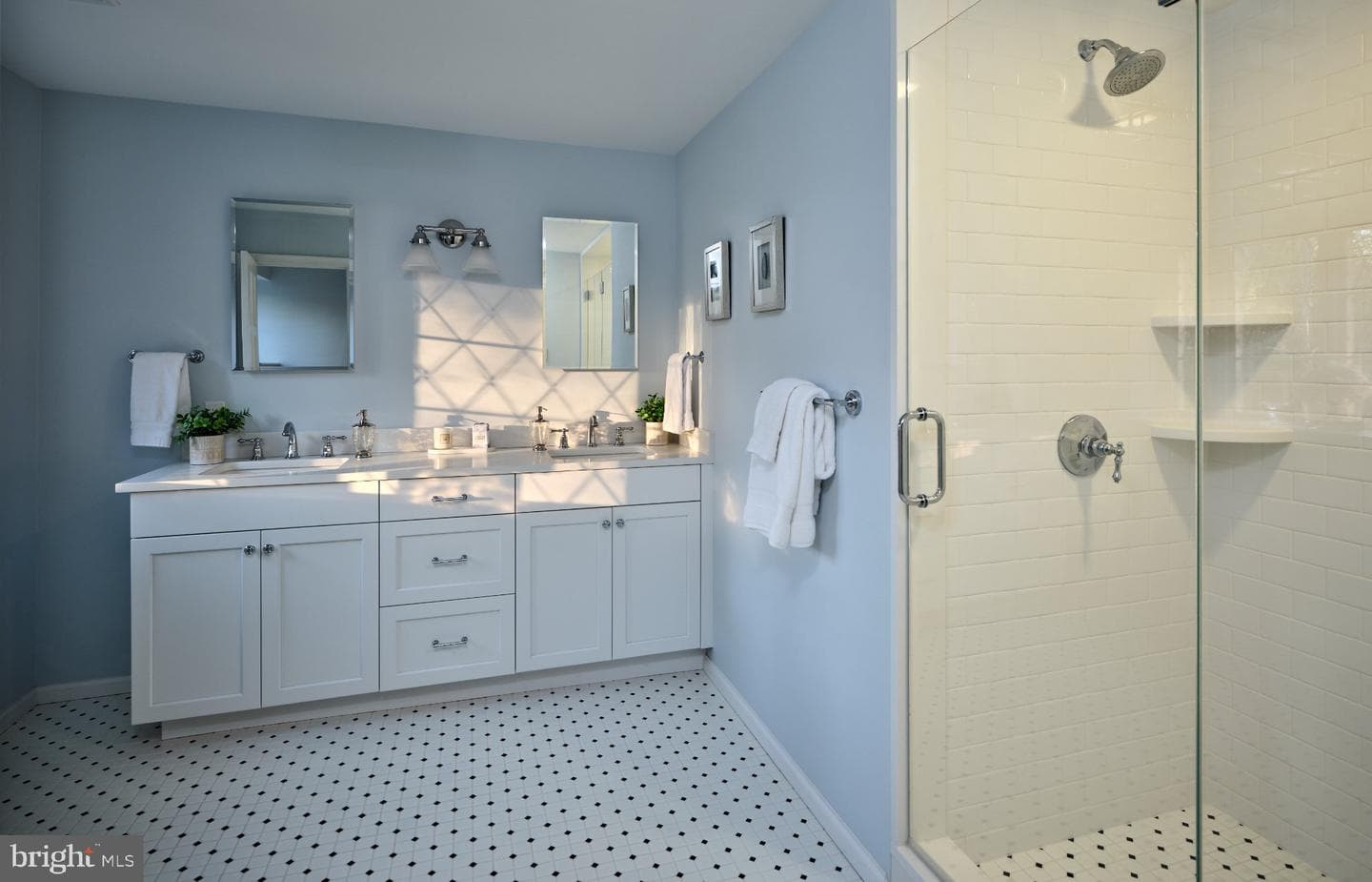 617 Harriton Road photo 26