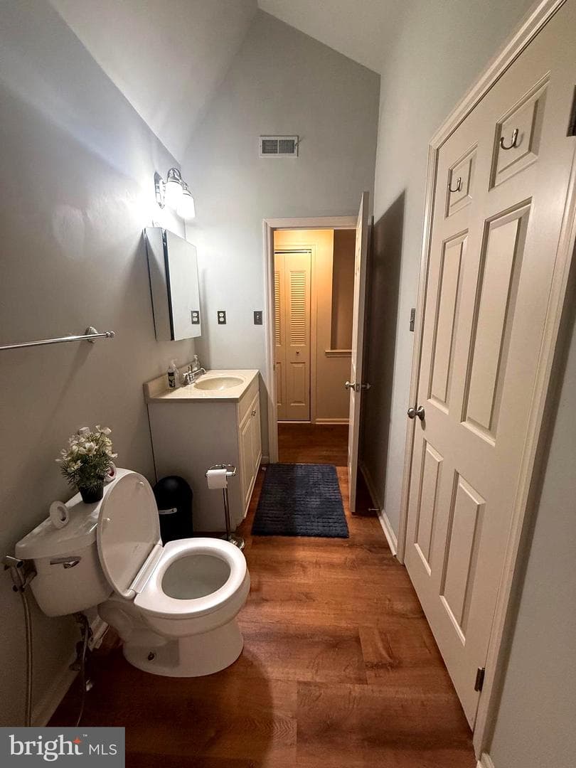 279 Lawndale Avenue photo 36