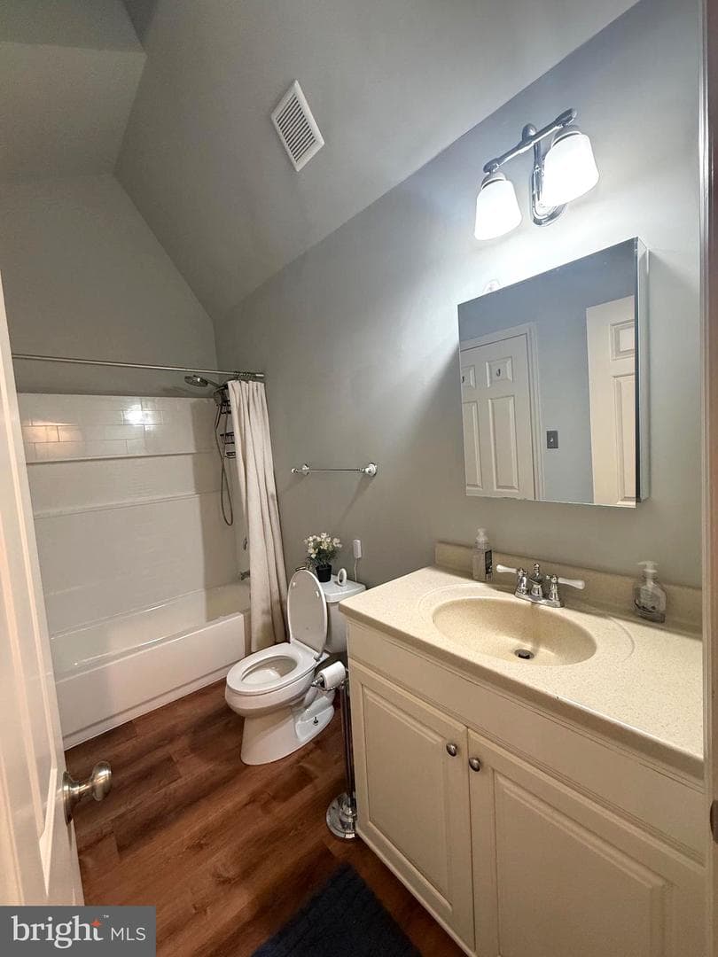 279 Lawndale Avenue photo 37