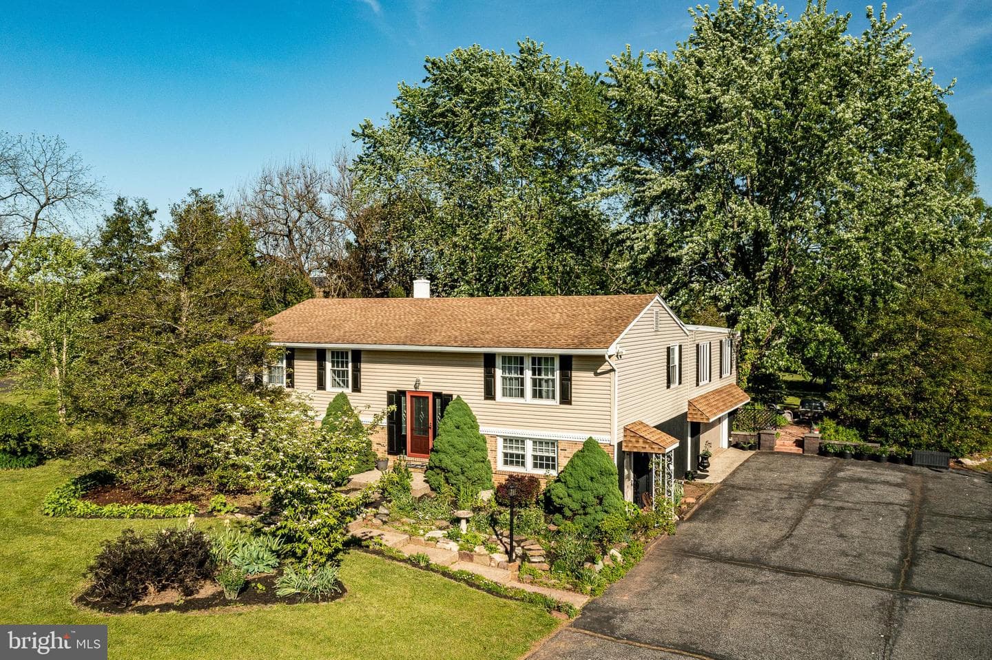 13 Wartman Road photo 1