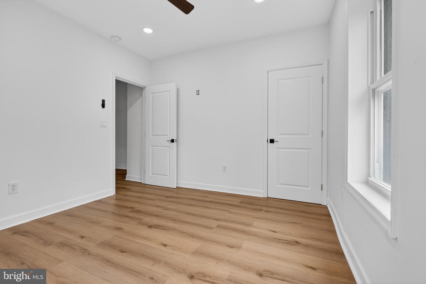 1121 Markley Street photo 21