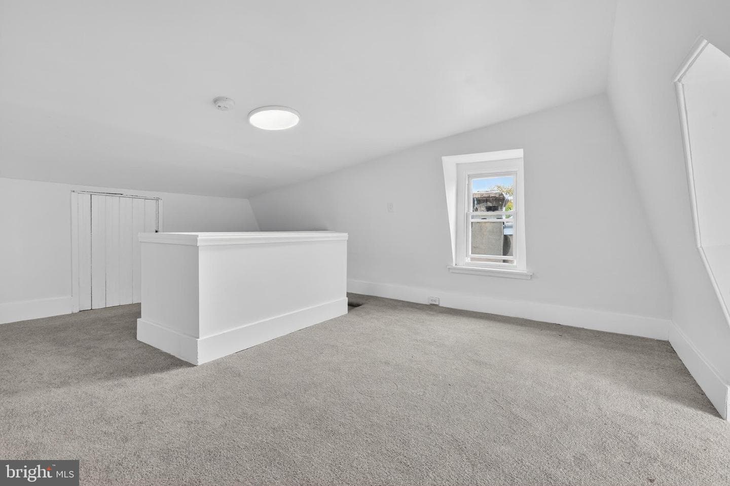 1121 Markley Street photo 35