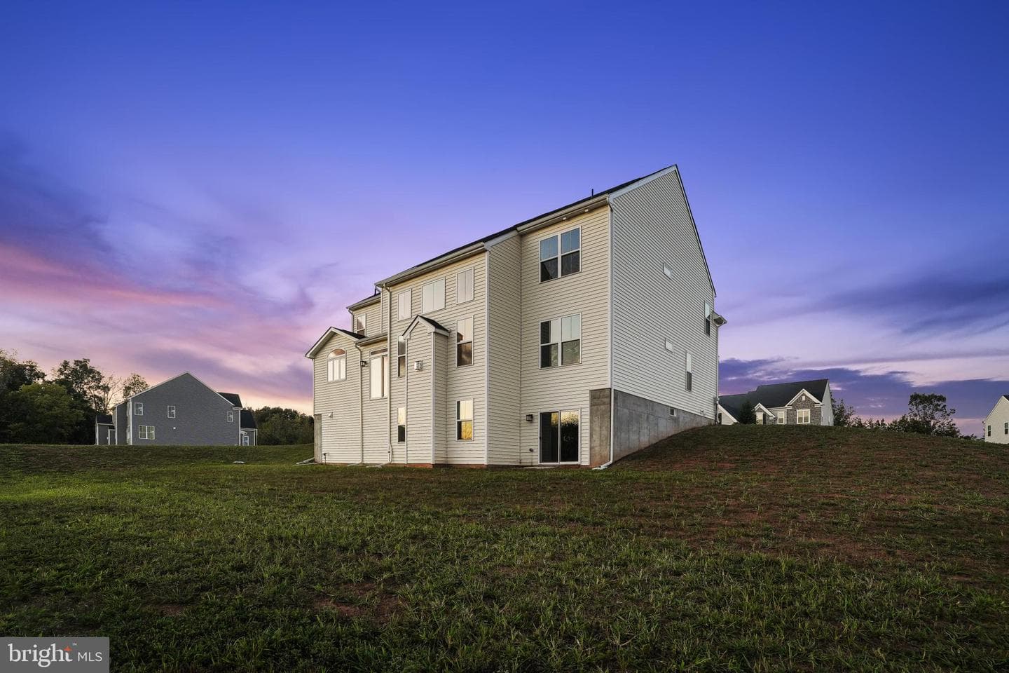409 Longview Drive photo 43