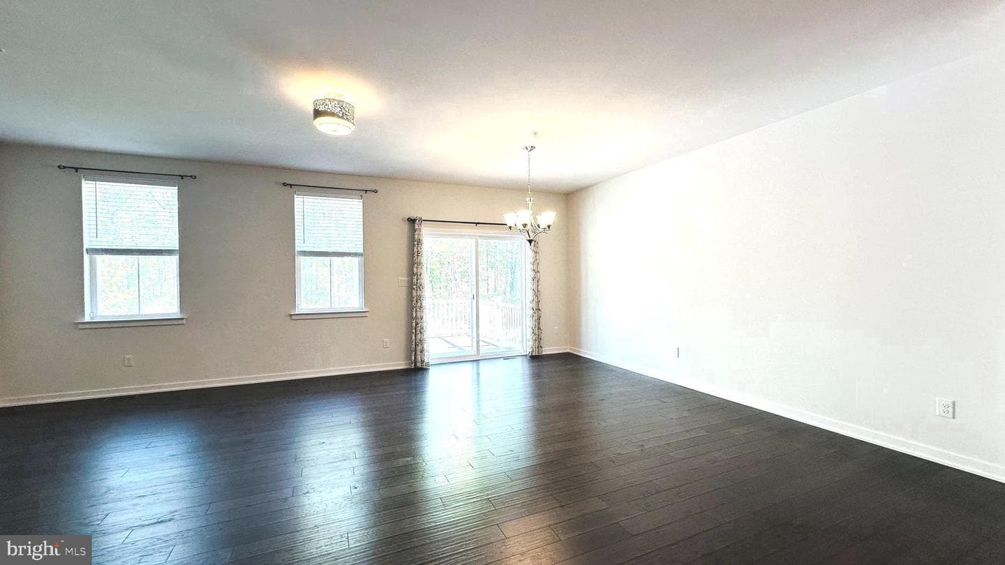 229 Wynstone Court photo 14