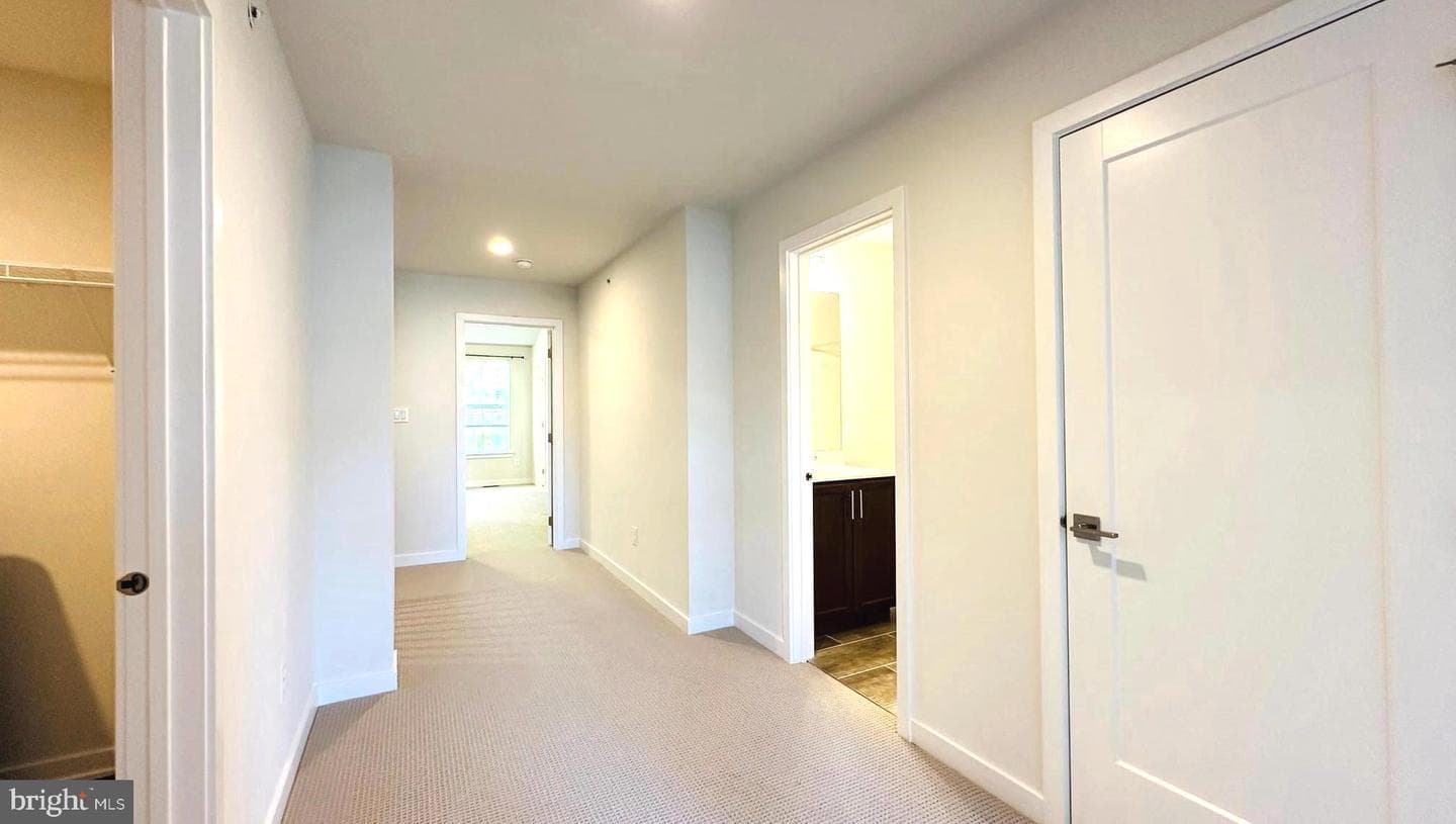 229 Wynstone Court photo 18