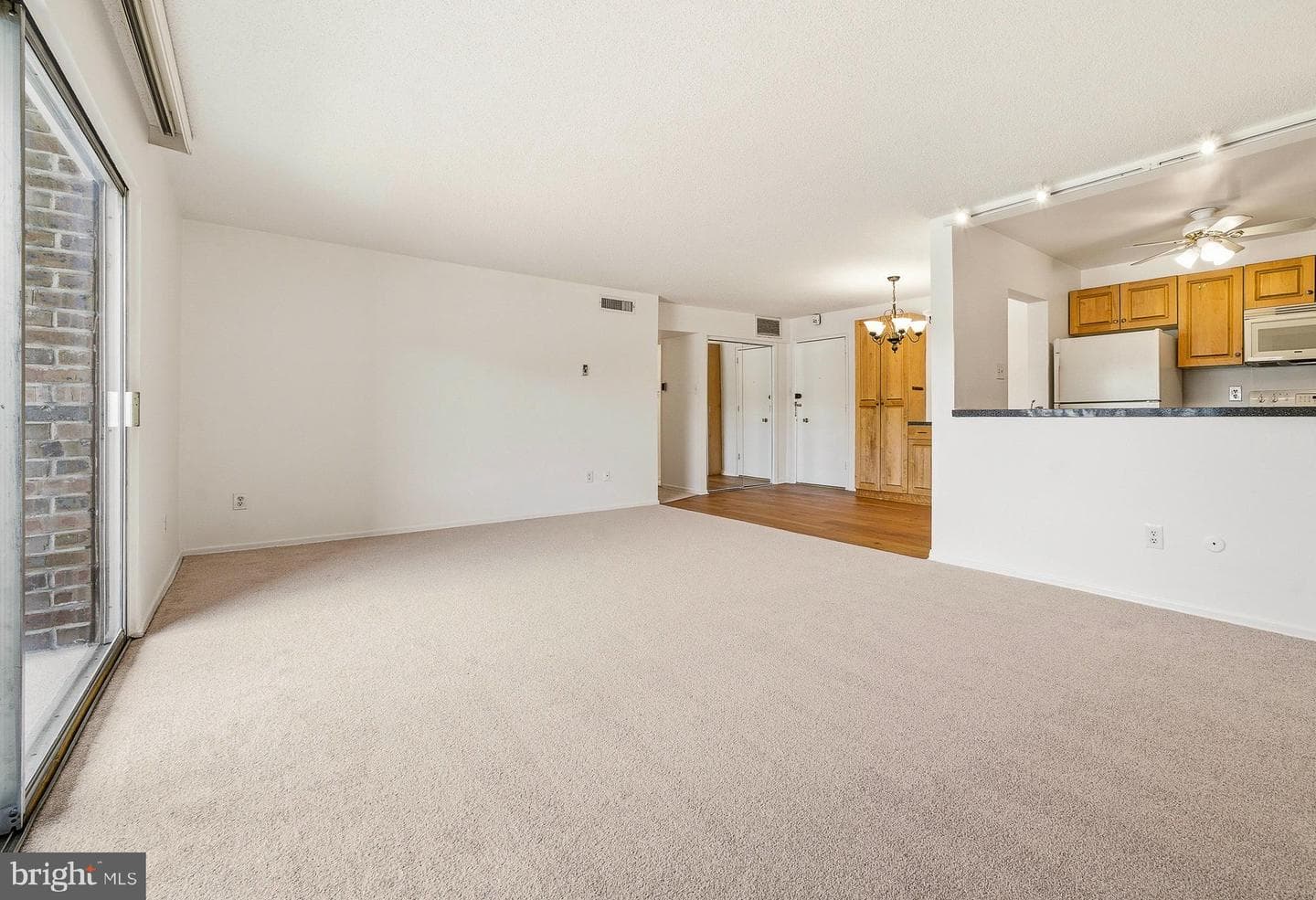 1570 The Fairway #312 E photo 20