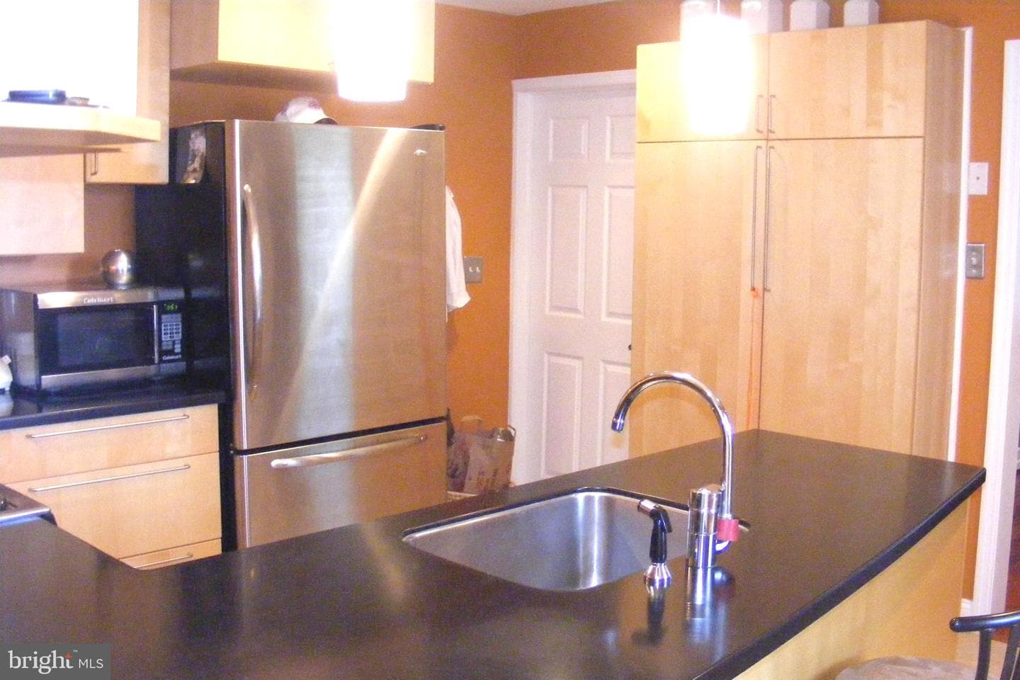 316 Locust Ave photo 13