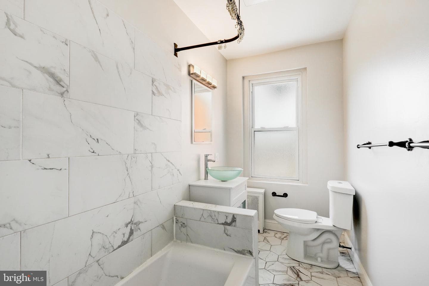 1218 W Airy Street photo 19