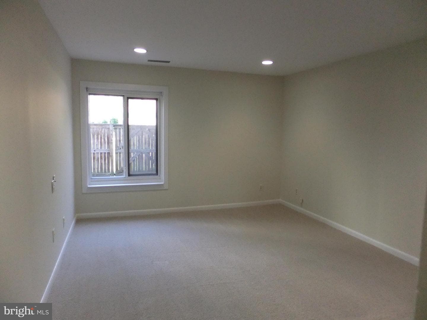 1750 Oakwood Terrace #8f photo 23