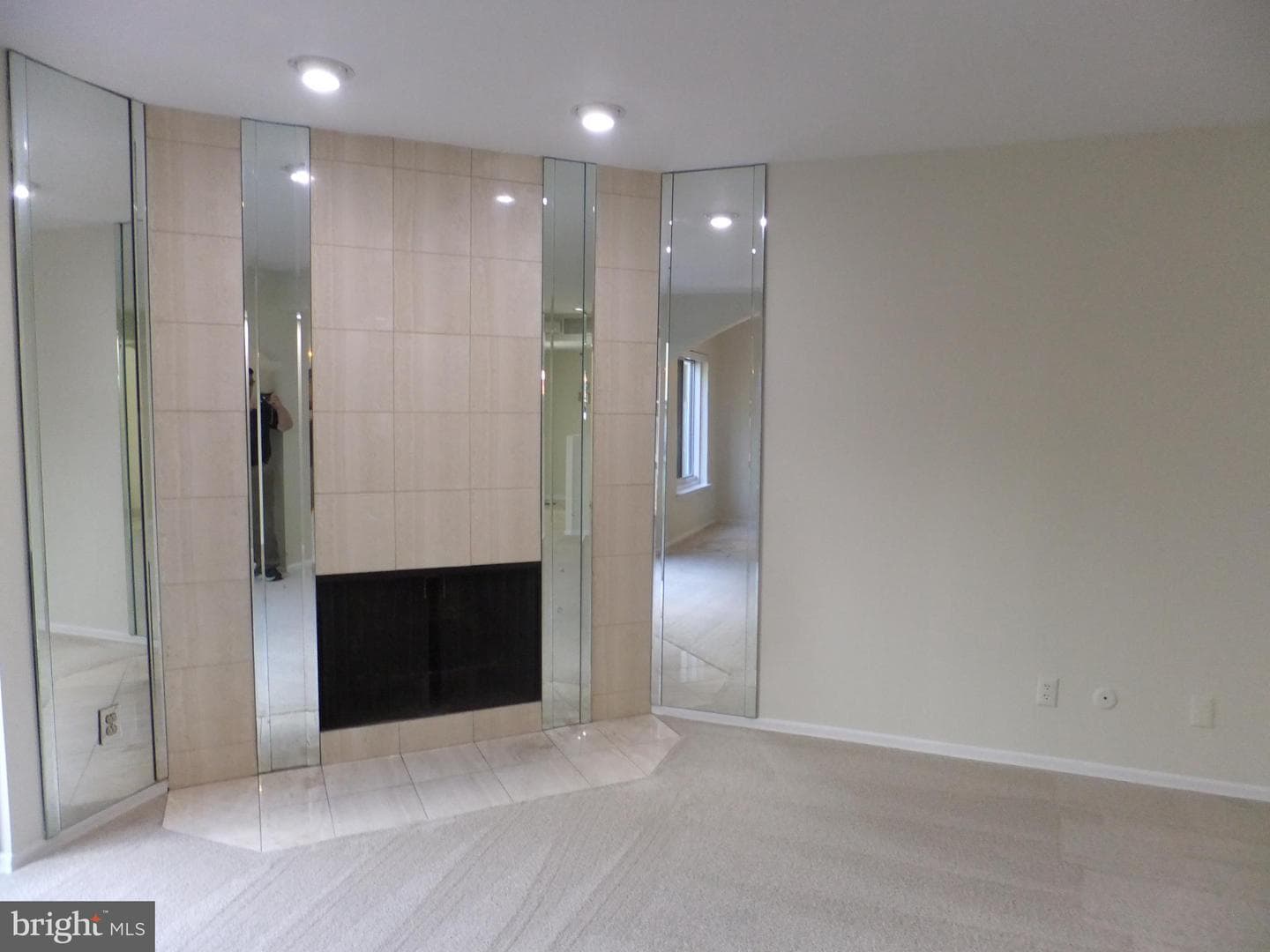 1750 Oakwood Terrace #8f photo 7