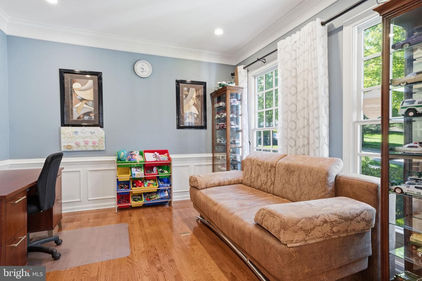 1735 Iron Horse Road photo 4
