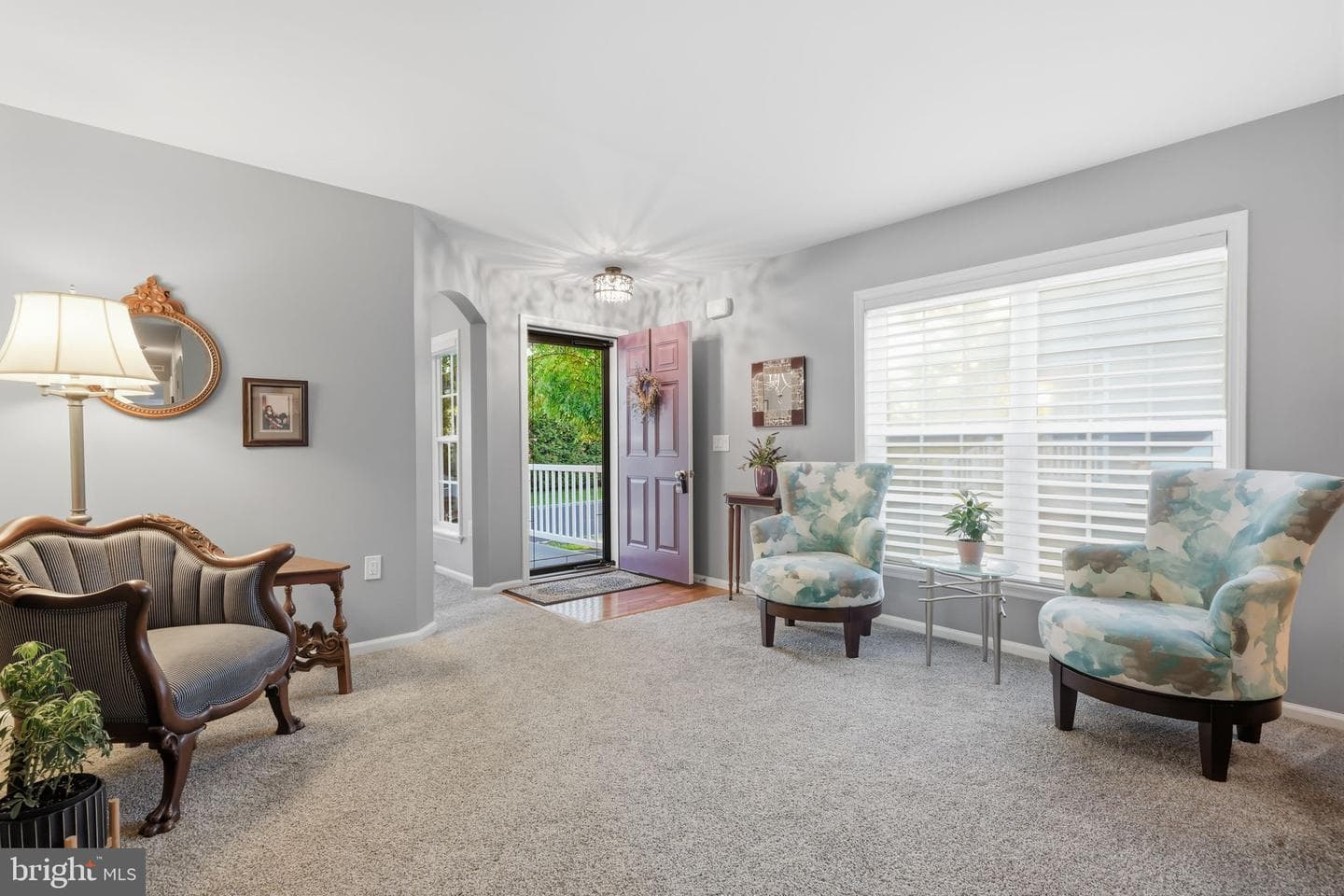 423 Delphinium Way photo 8