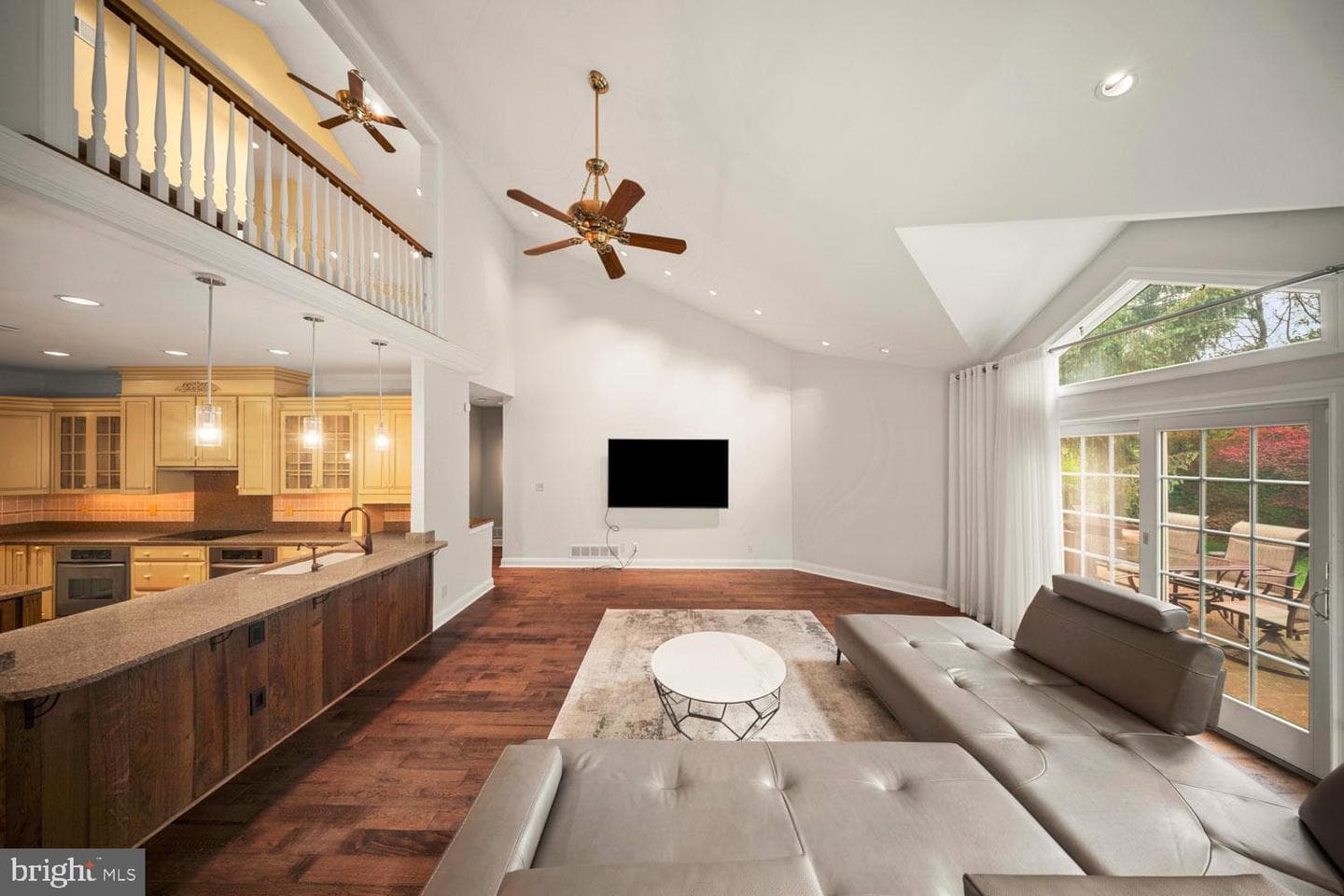 3174 Manor Road photo 15