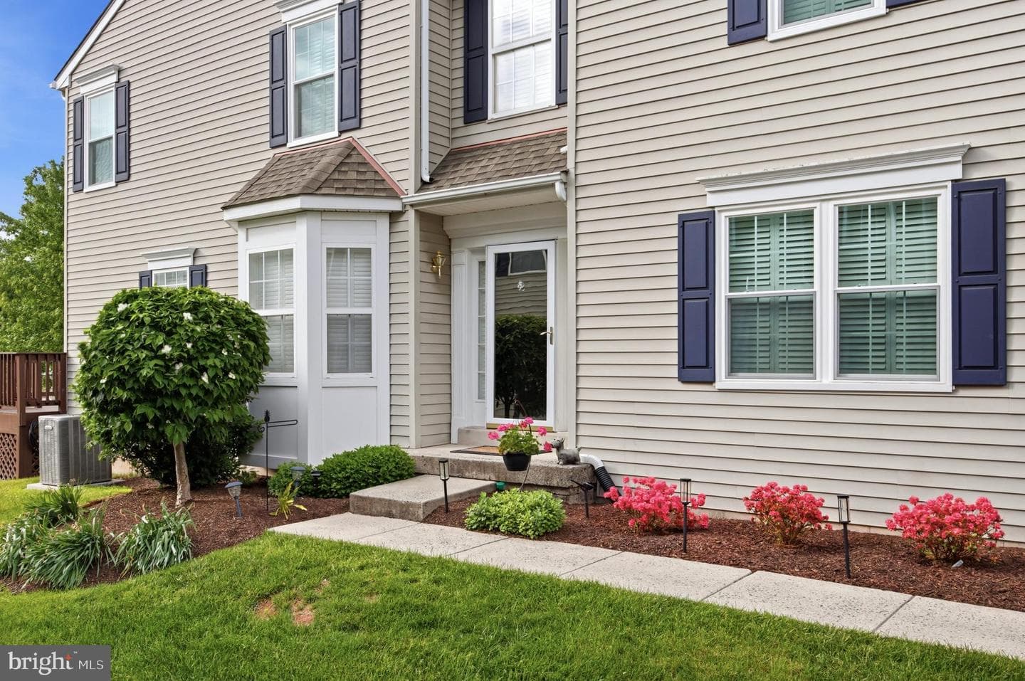 98 Walker Road photo 3
