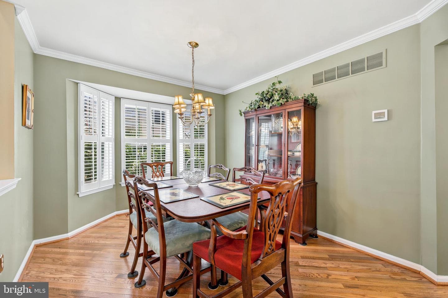 98 Walker Road photo 6