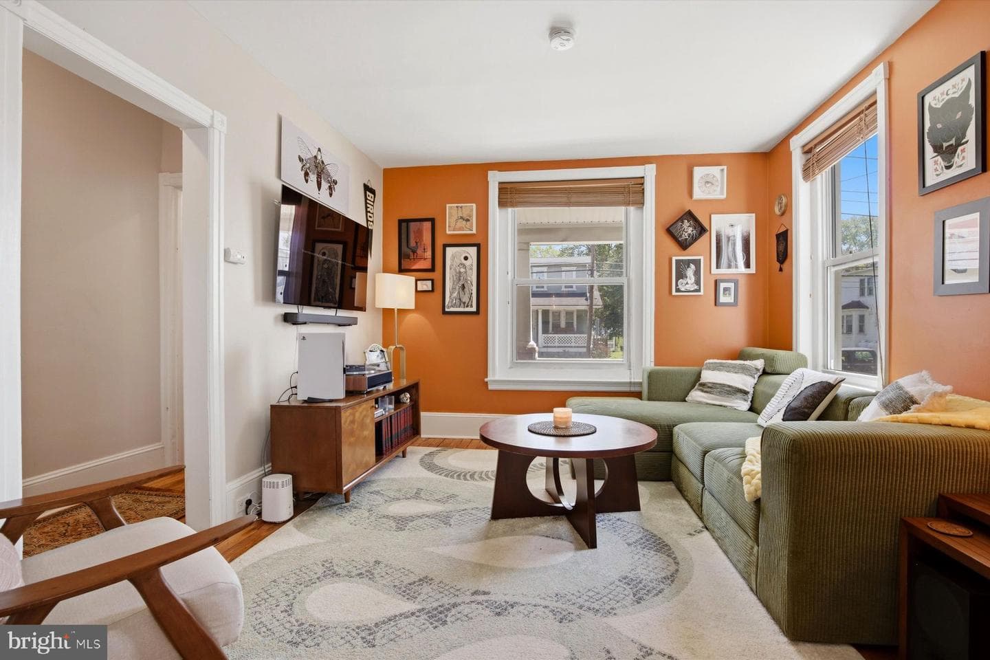 312 W Walnut Street