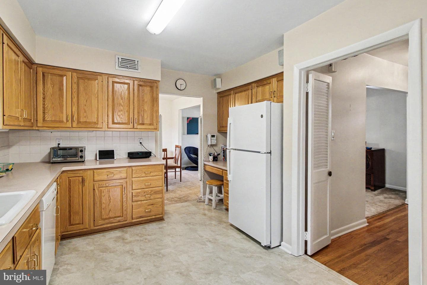 336 Weymouth Road photo 12