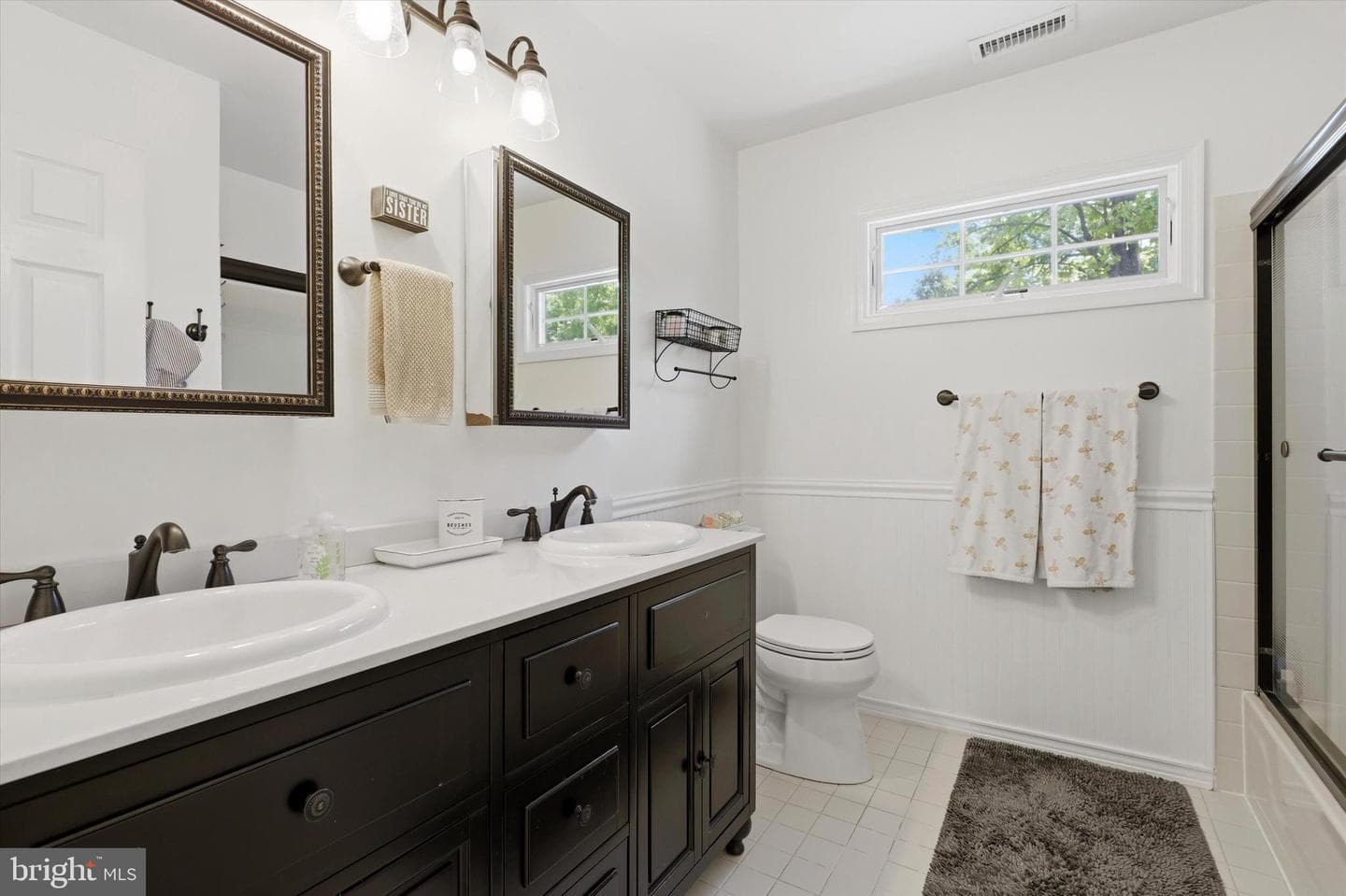 123 Runnymede Drive photo 24