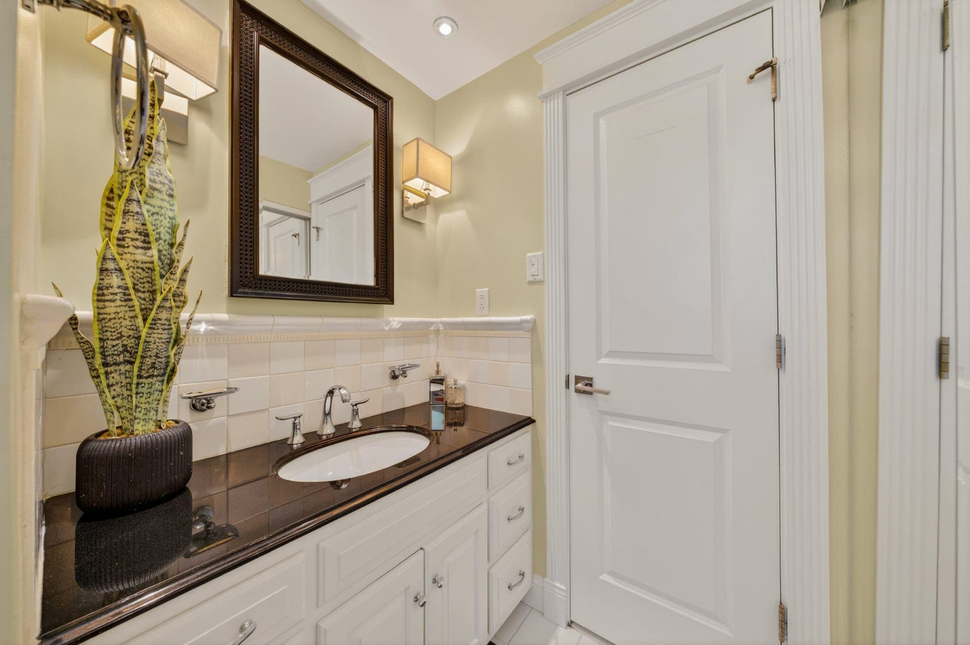 556 Grapevine Drive photo 48