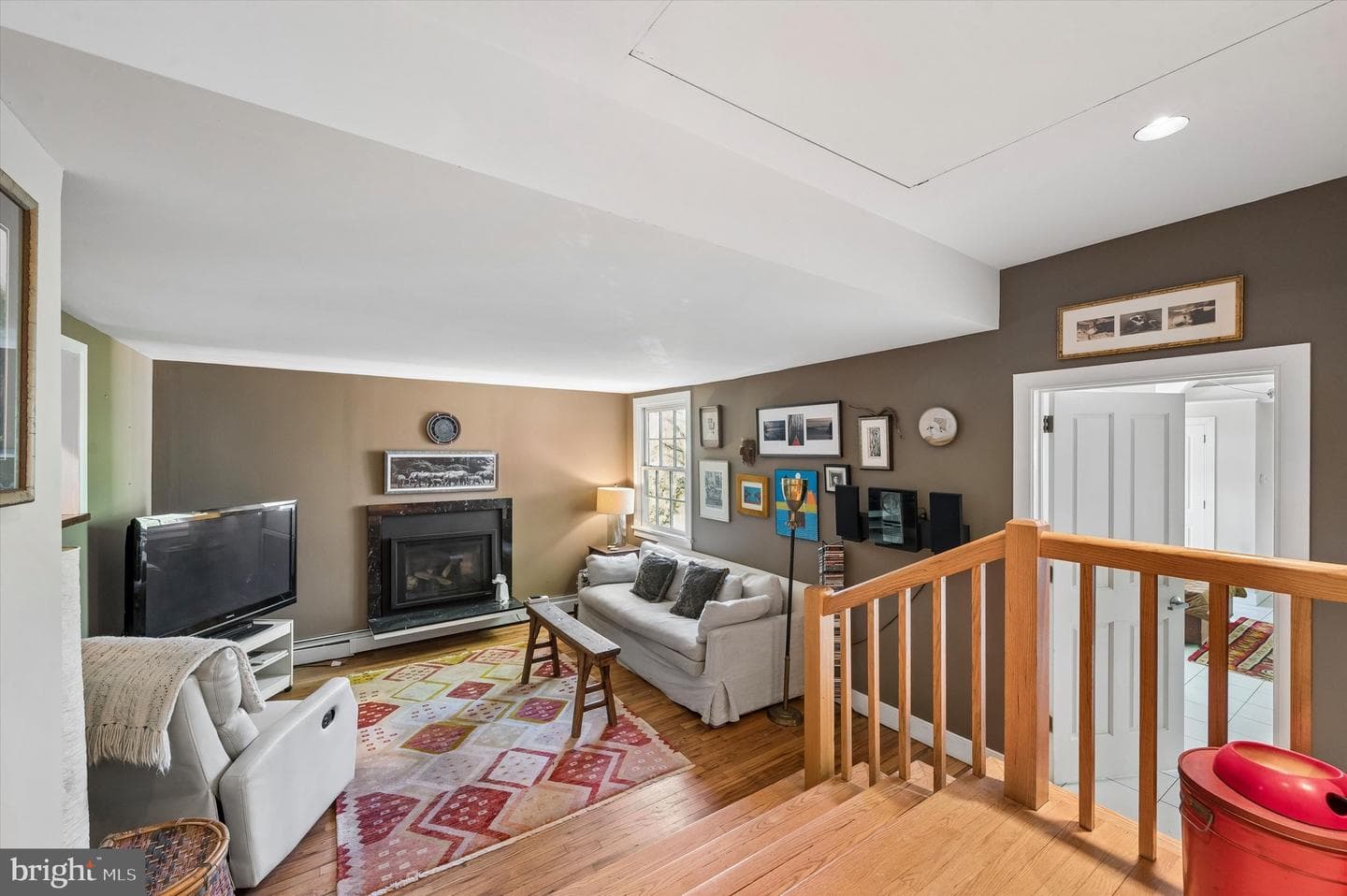 8901 Montgomery Avenue photo 15