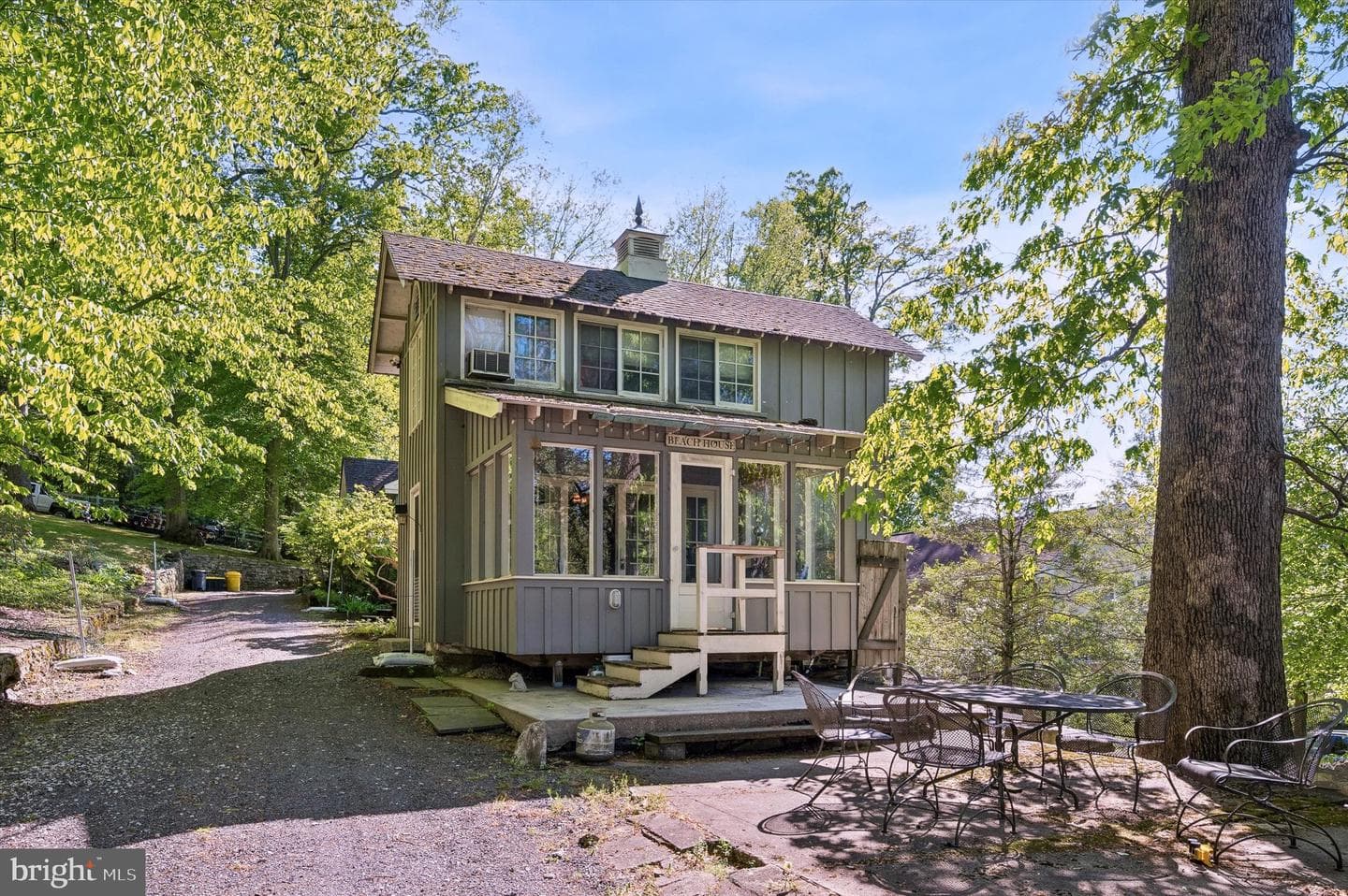 8901 Montgomery Avenue photo 33
