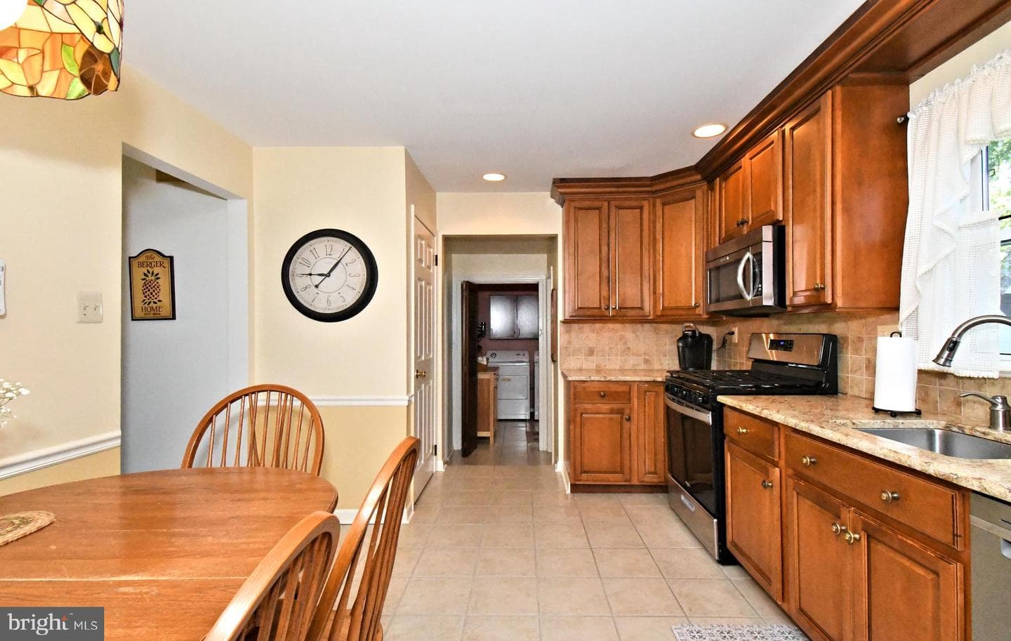 204 Orlemann Avenue photo 17