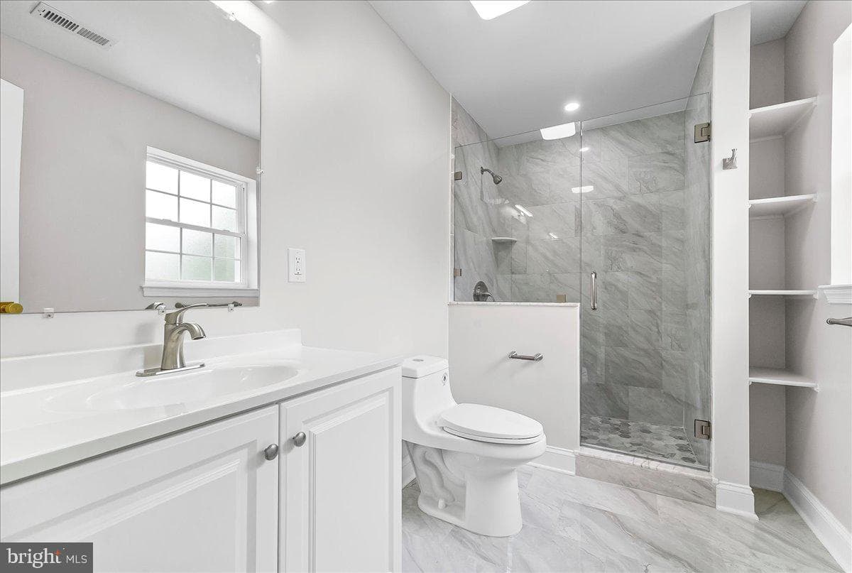3740 Thompson Road photo 33