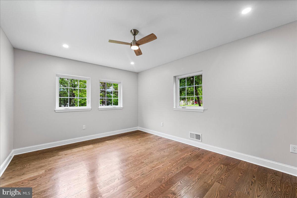 3740 Thompson Road photo 44