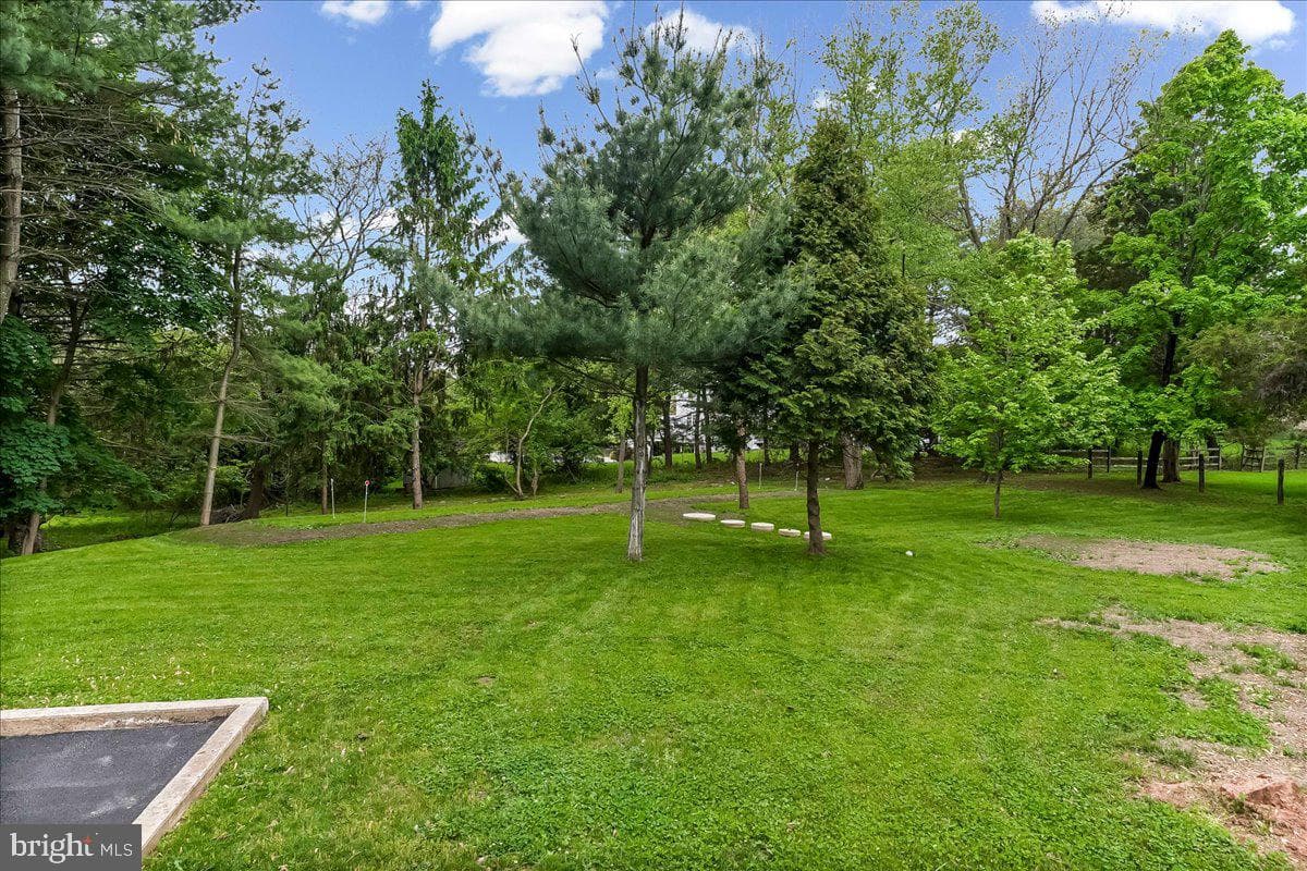 3740 Thompson Road photo 53