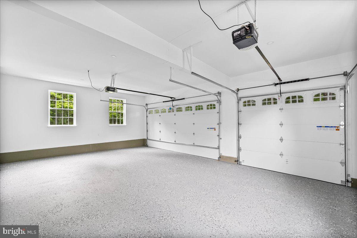 3740 Thompson Road photo 60