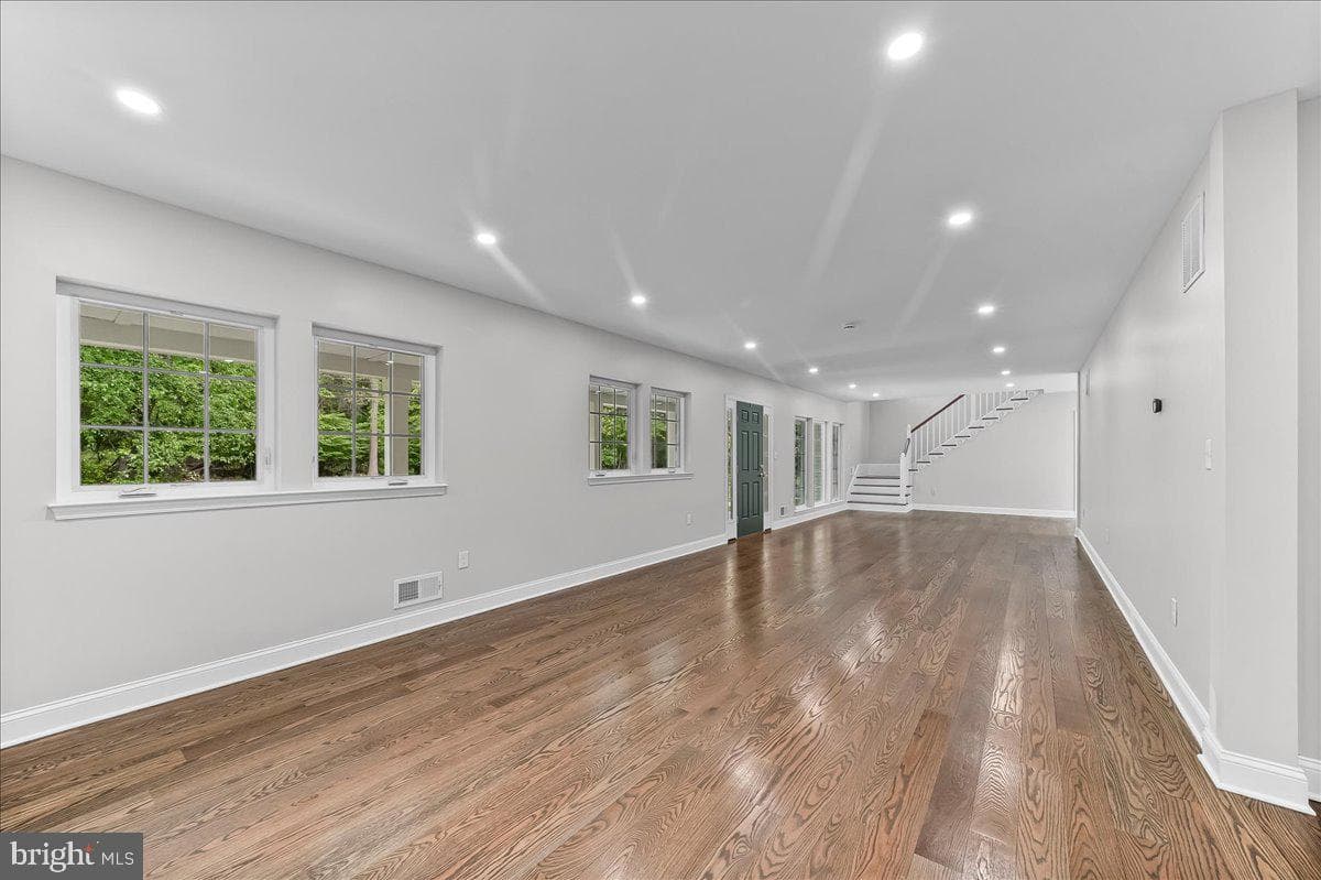 3740 Thompson Road photo 7