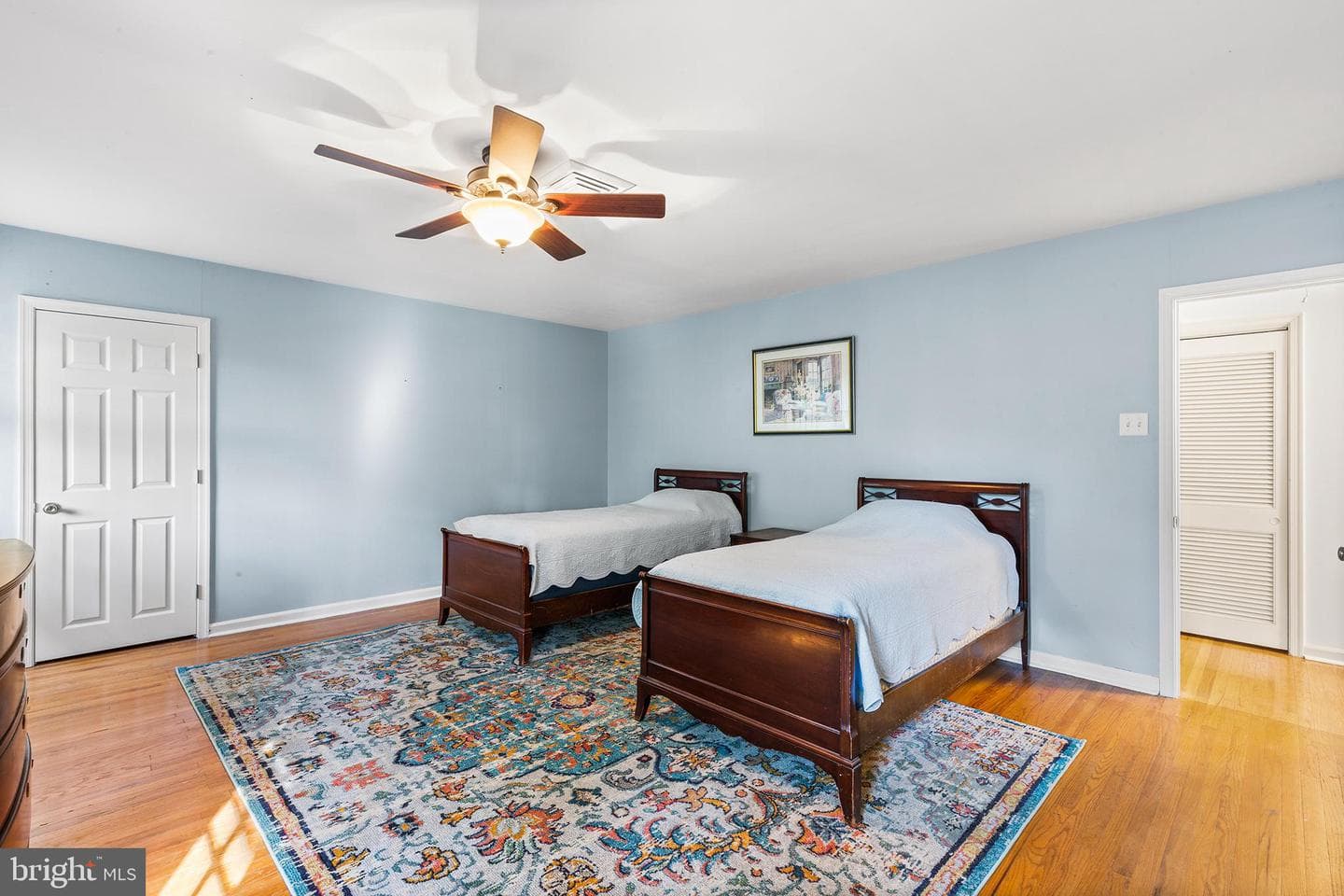 563 Applewood Drive photo 27