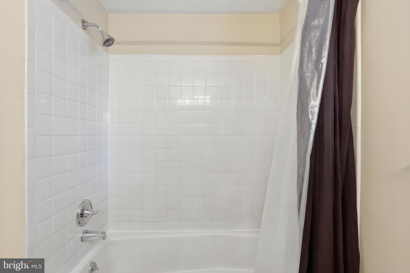 2748 Valley Woods Road photo 14