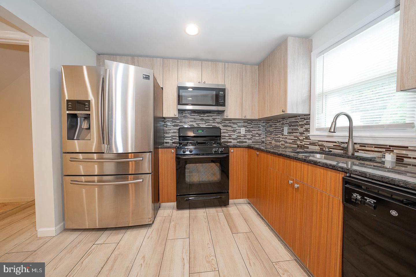 431 Cherry Street photo 7