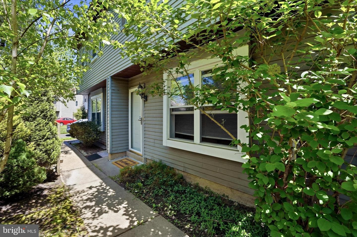 2 Horseshoe Circle, Horsham