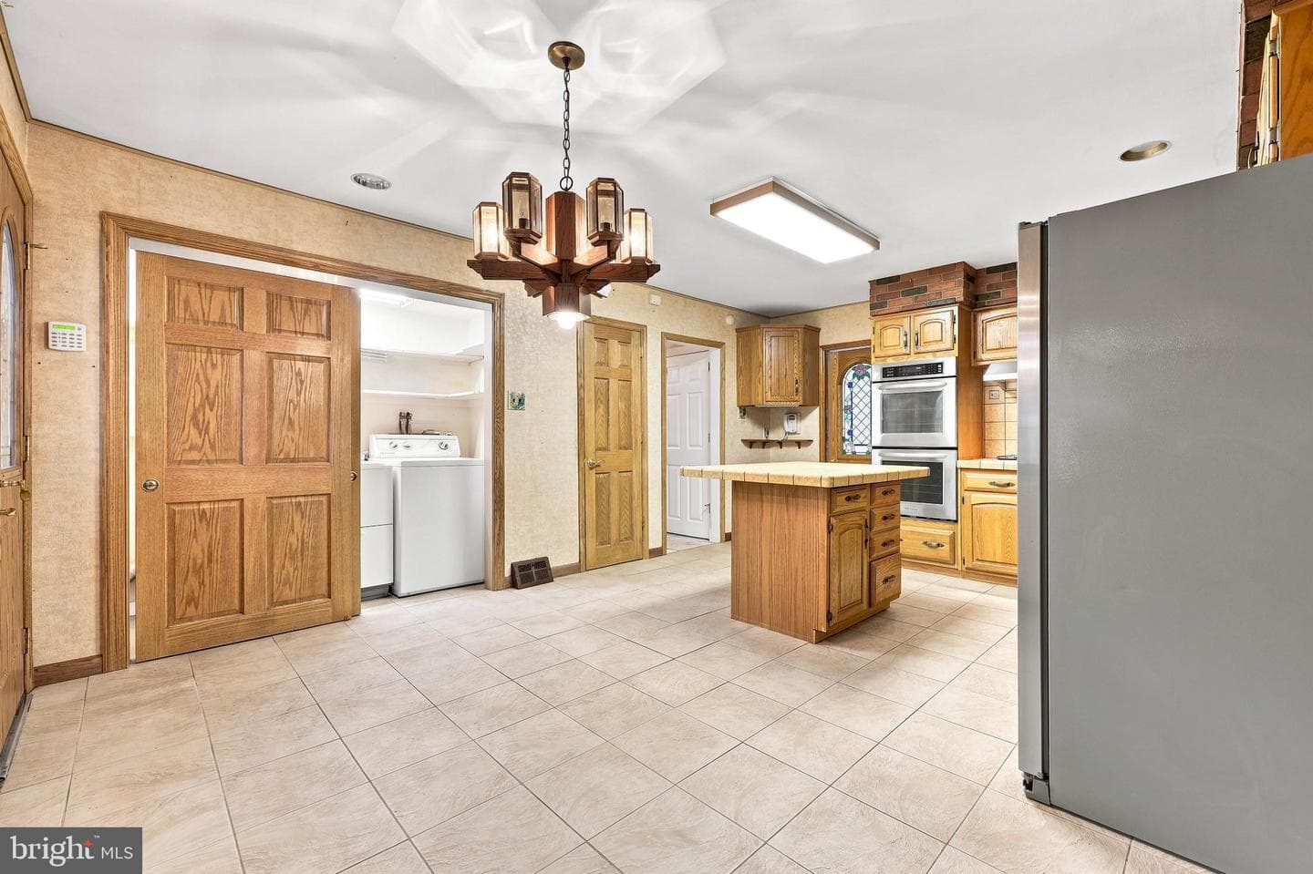 3 W Amherst Road photo 17