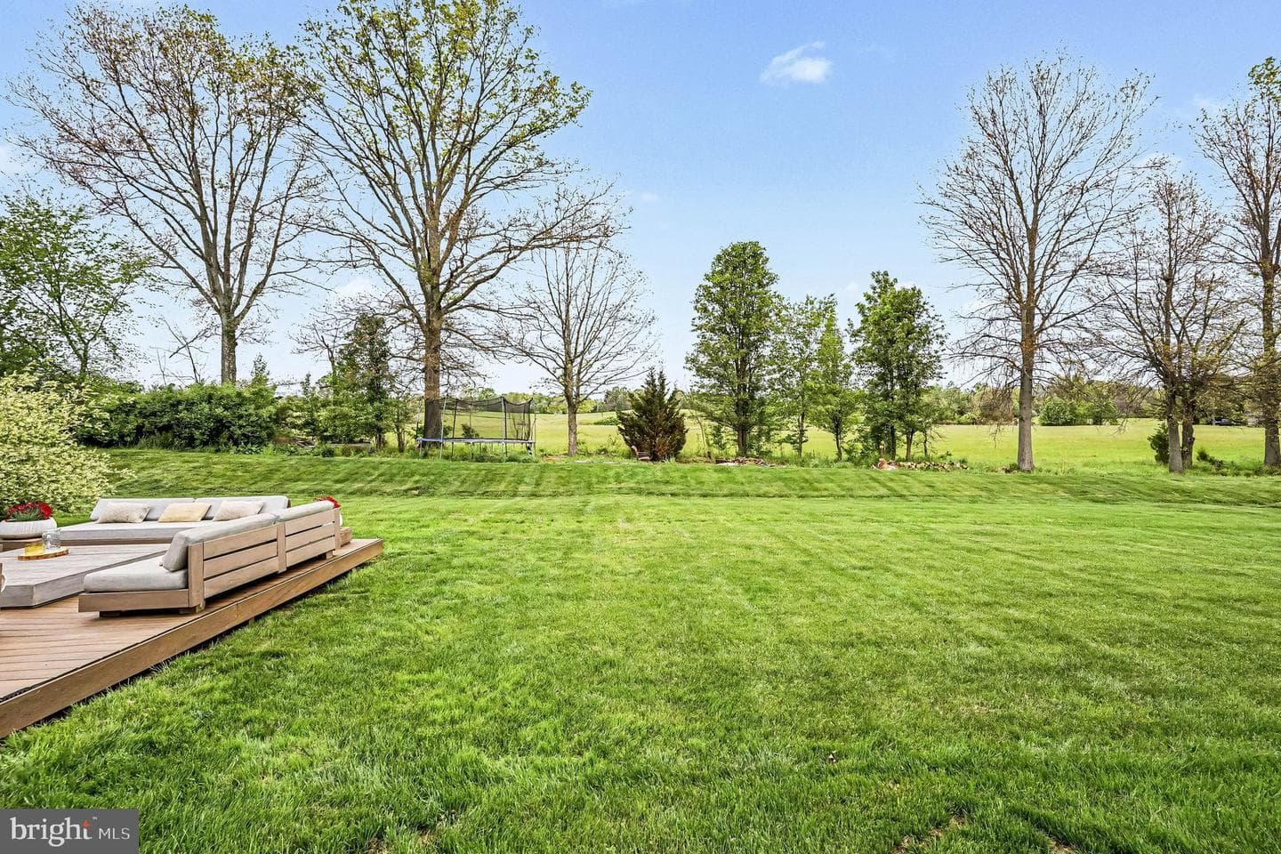 30 Hickory Valley Drive photo 3