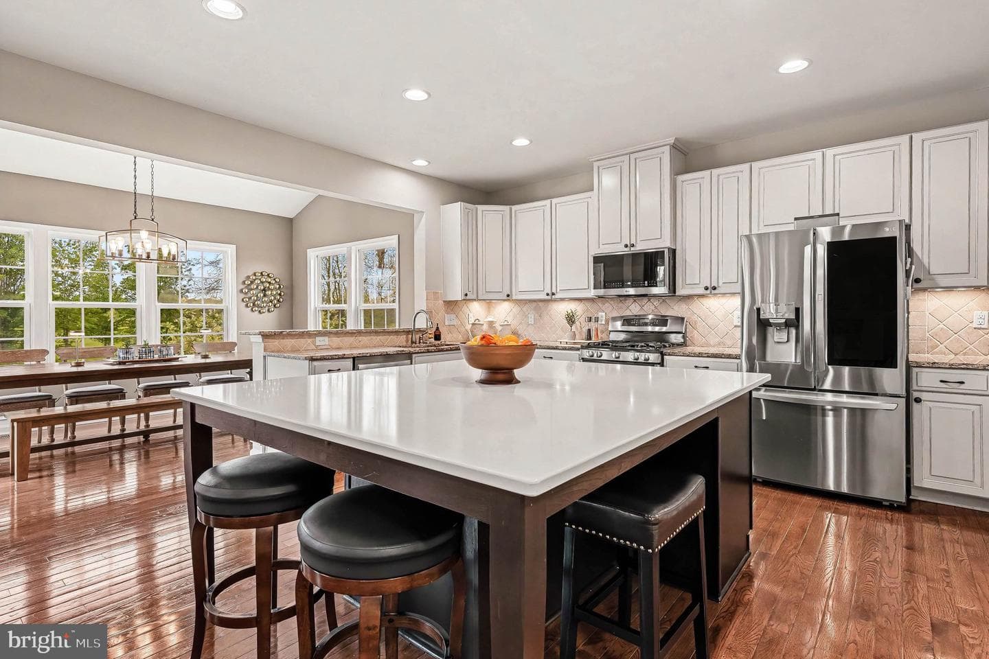 30 Hickory Valley Drive photo 4