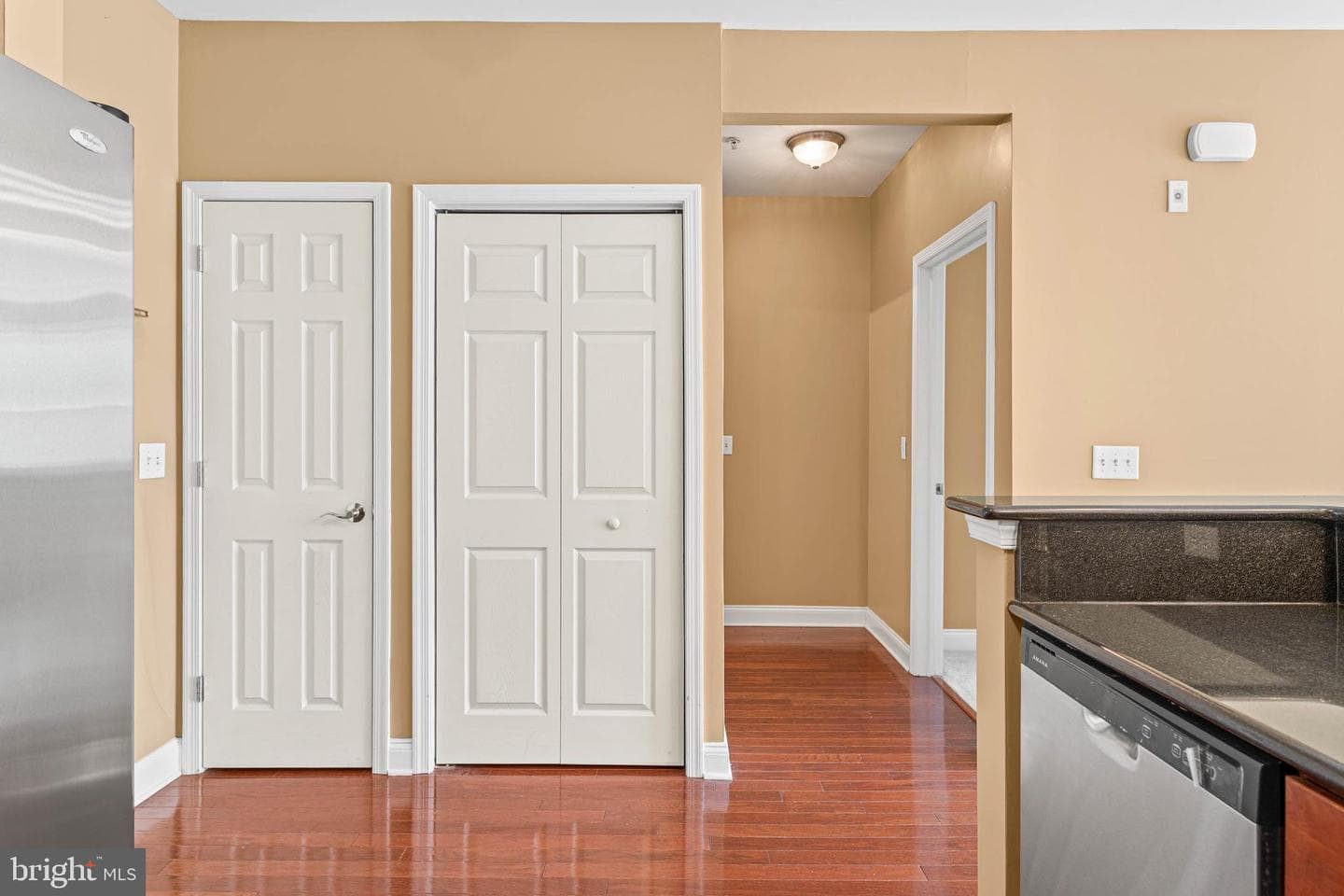 200 W Elm Street #1231 photo 10