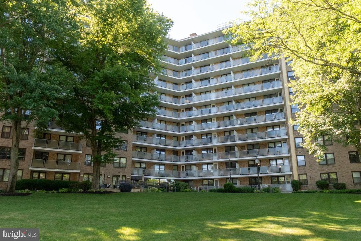 1600 Hagys Ford Road #7-T photo 21