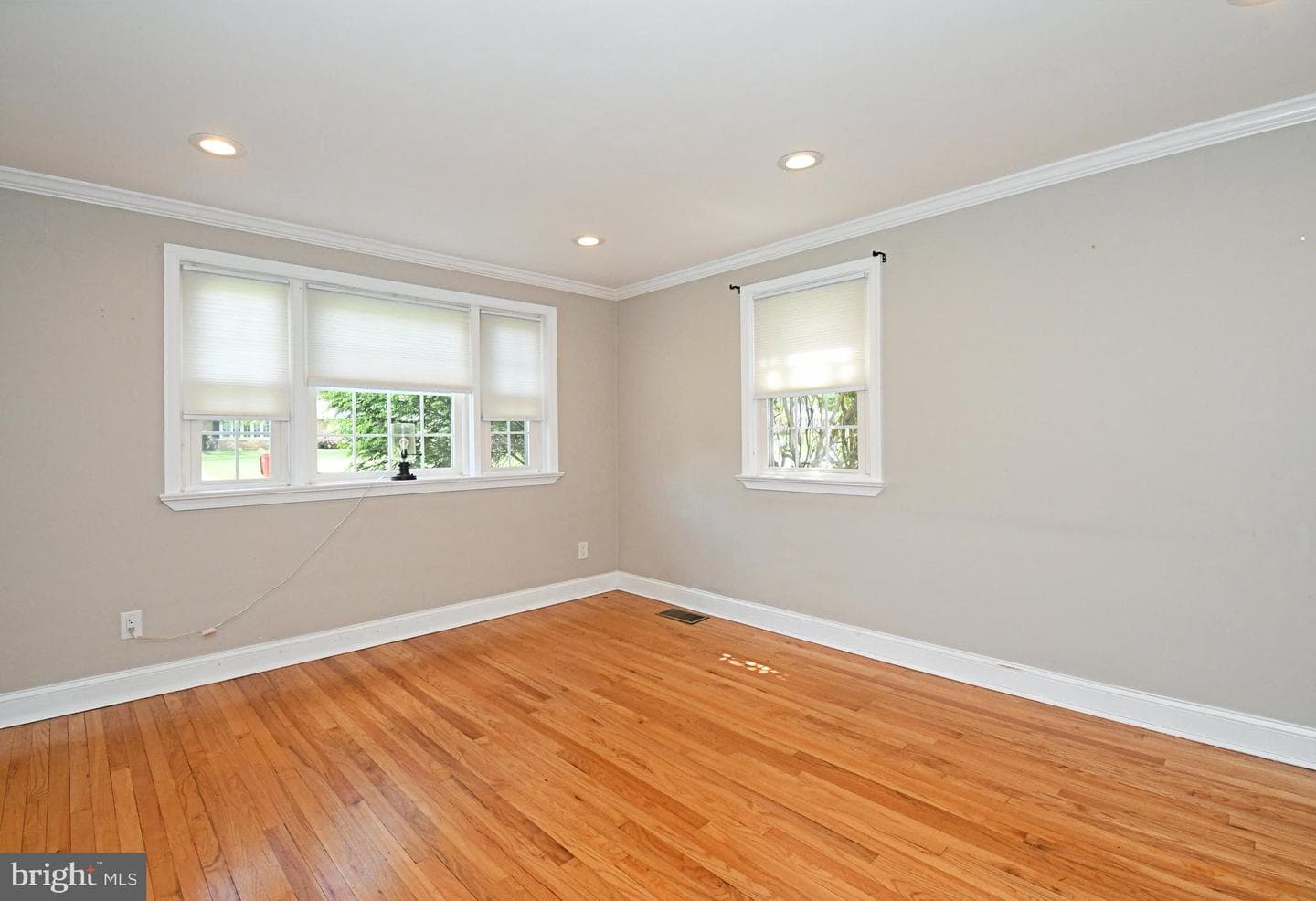2108 N Line Street photo 9