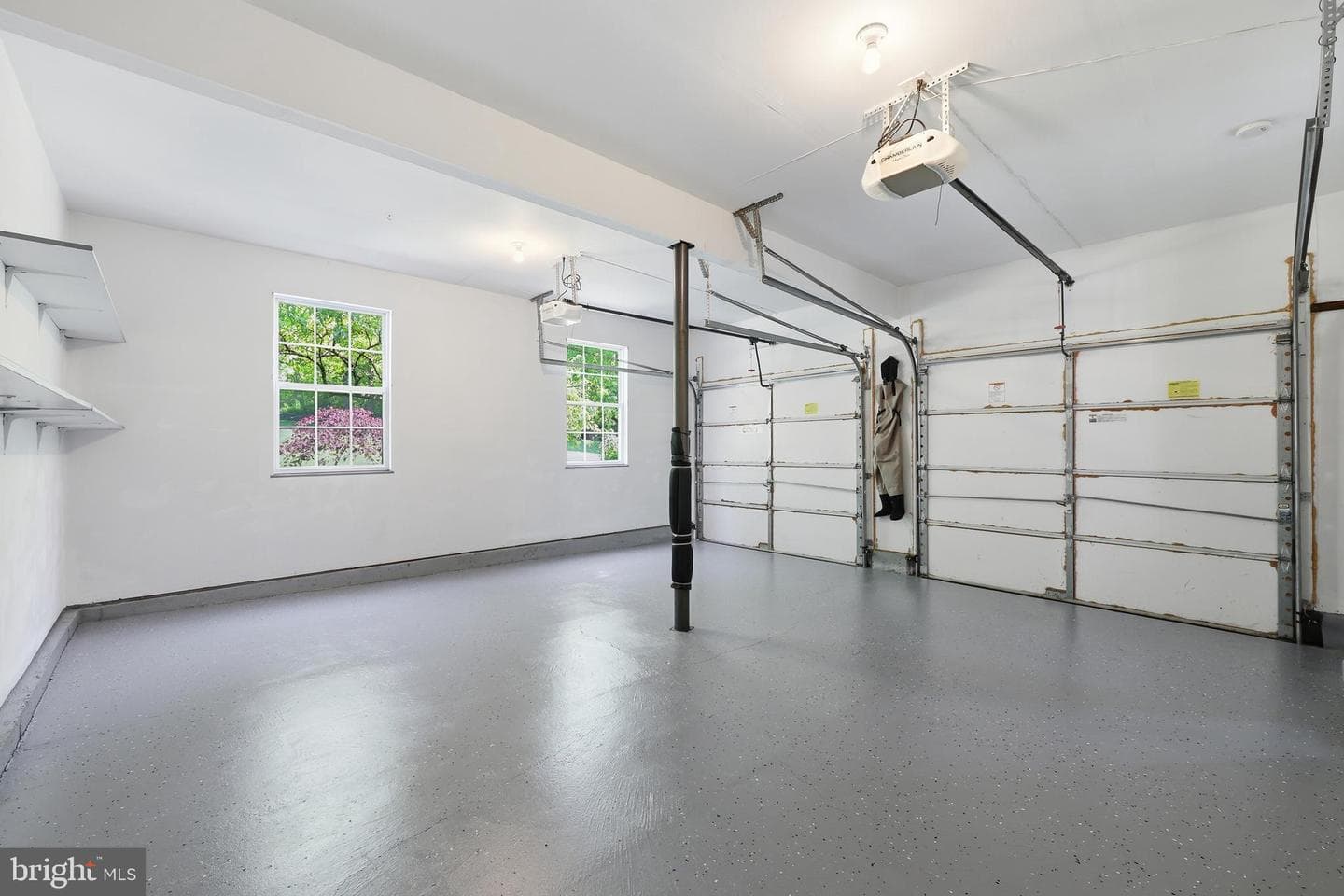 210 Meng Road photo 51