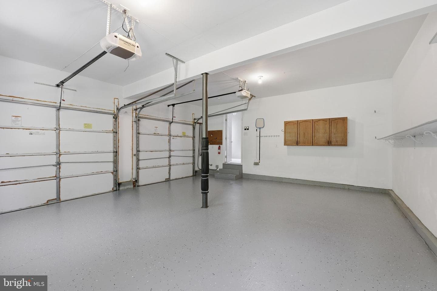 210 Meng Road photo 52