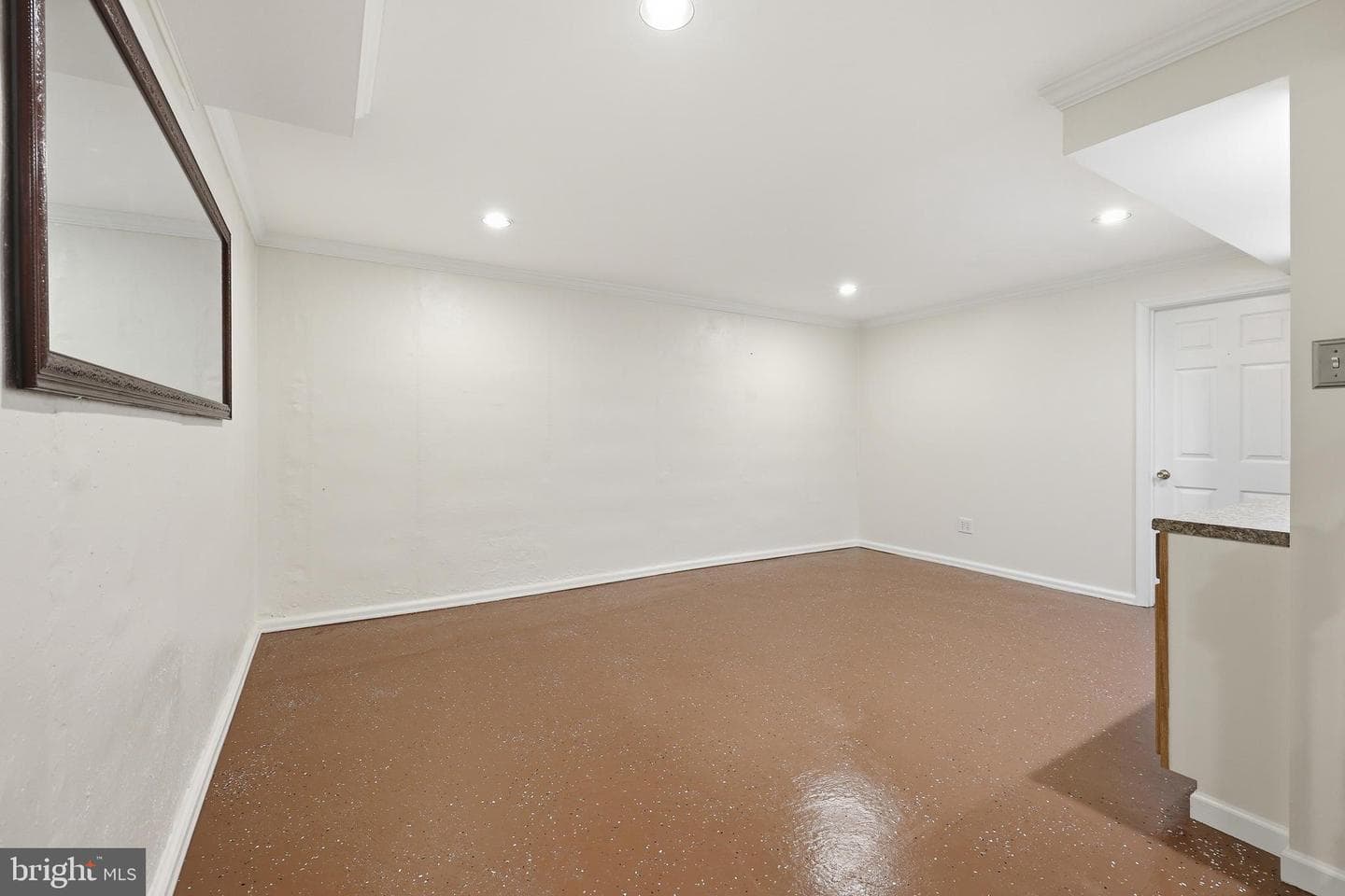 210 Meng Road photo 53