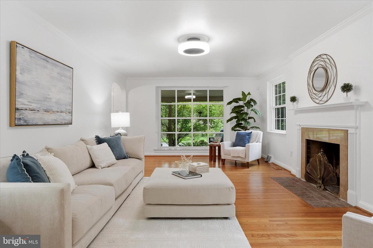 518 Winding Way photo 8