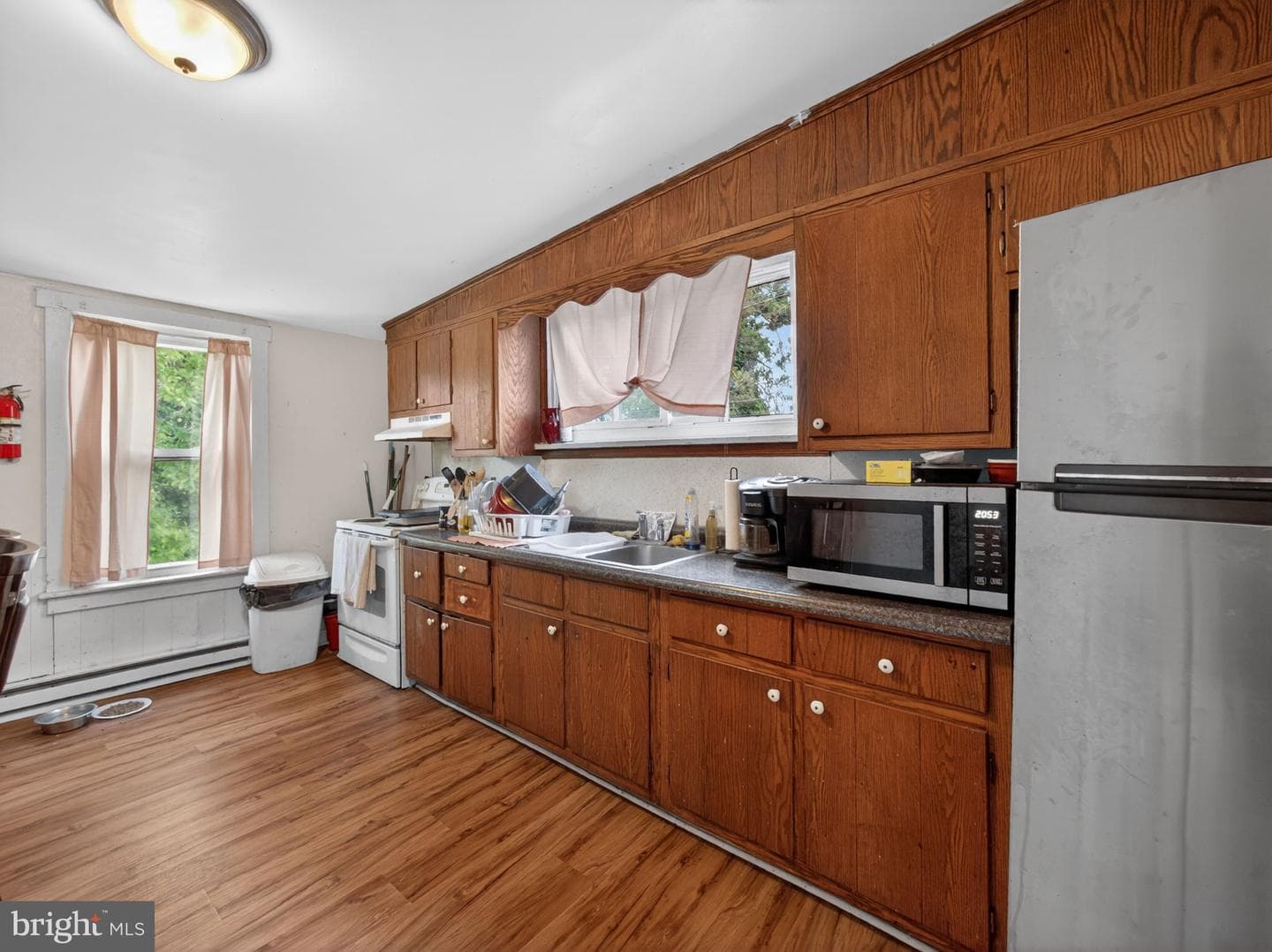 866 E High Street photo 33